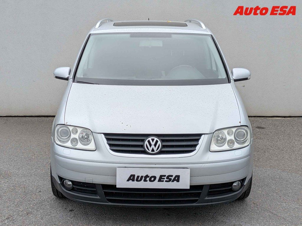 Volkswagen Touran, 2.0TDi - fotka 2