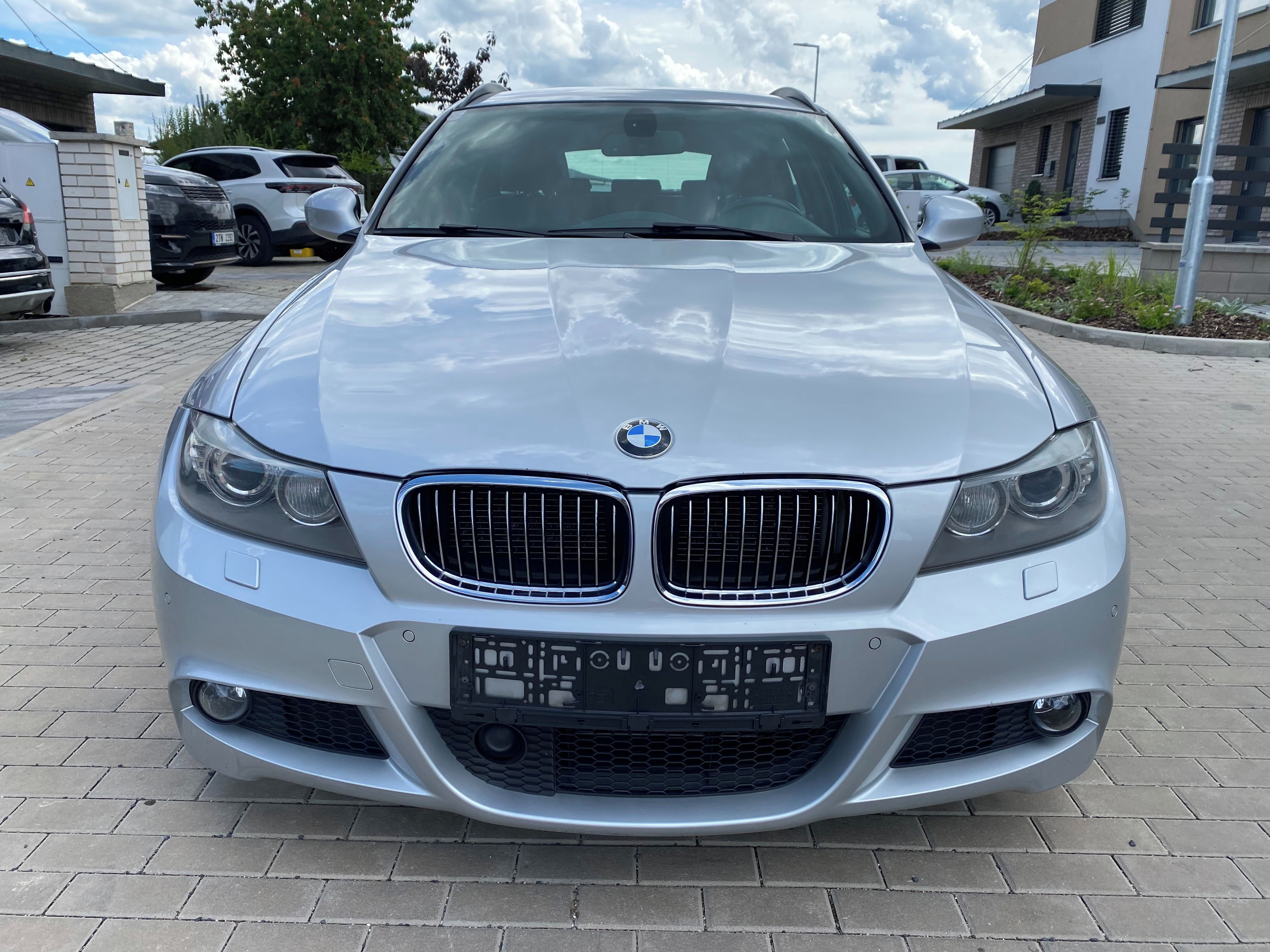BMW Řada 3, 325d, 150kW, M-paket, manuál - fotka 4