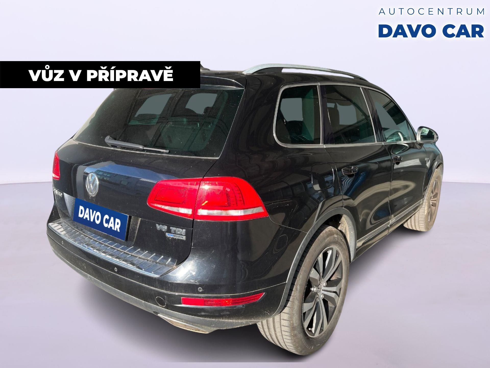 Volkswagen Touareg, 3,0 TDI V6 180kW Tiptronic - fotka 4