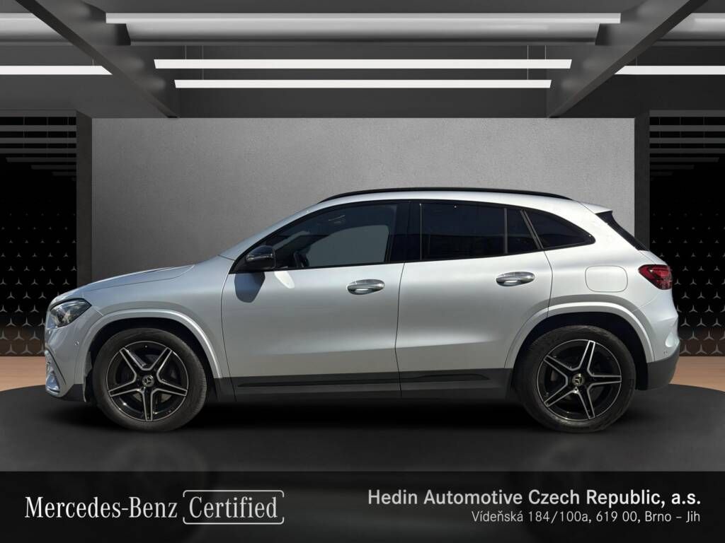 Mercedes-Benz GLA, 200 d 4M - fotka 2
