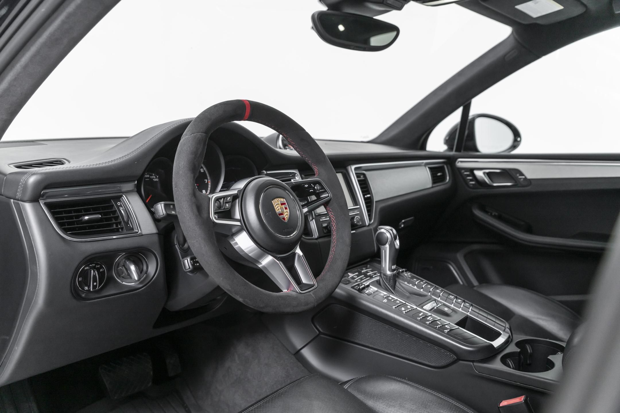 Porsche Macan, Turbo*BOSE*Panorama - fotka 6