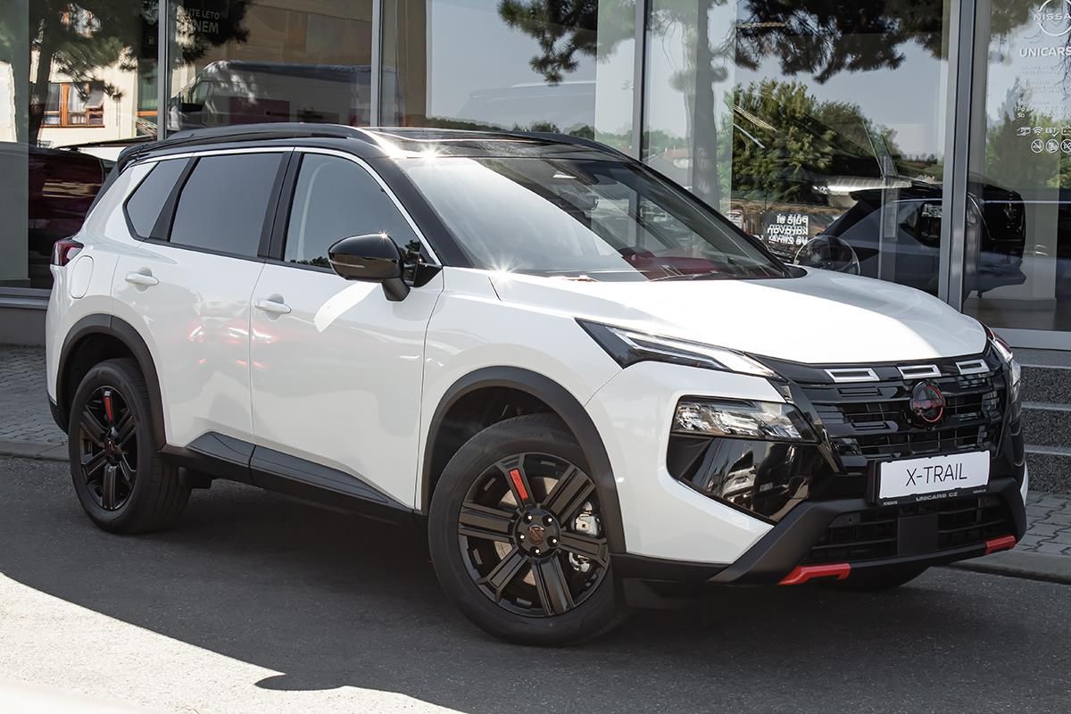 Nissan X-Trail, 1,5 e-POWER 213k e-4ORCE N-TRE - fotka 3