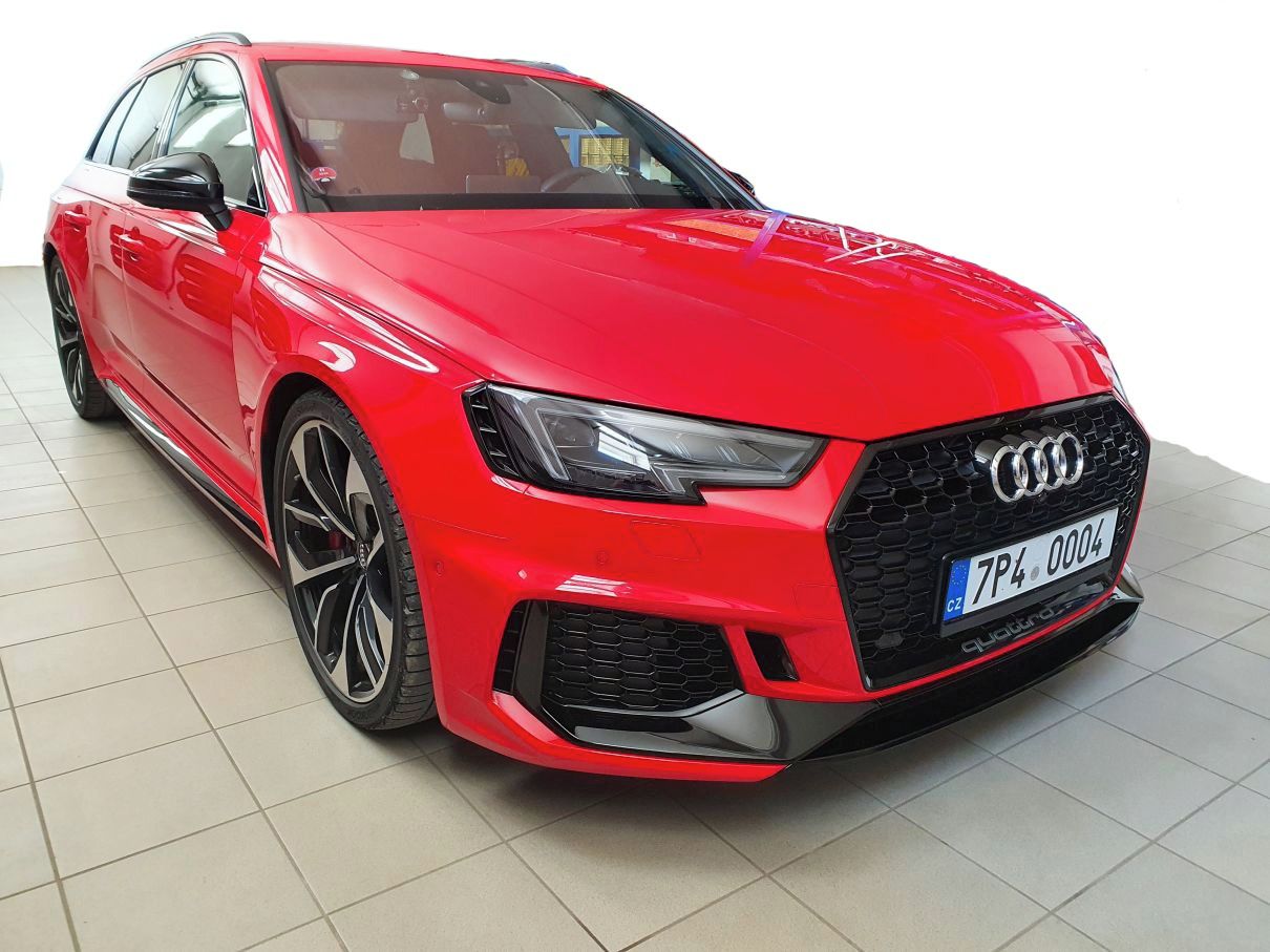 Audi RS4 Avant, Audi RS4 Avant - fotka 4