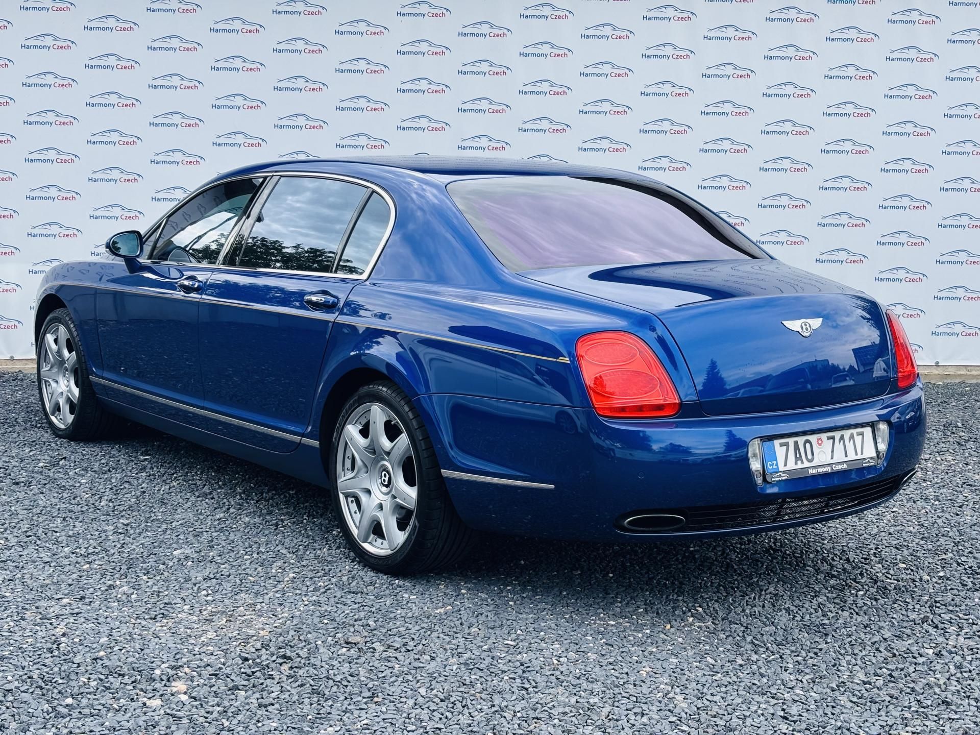 Bentley Continental Flying Spur, 6.0L W12, 412kW, ČR - fotka 6