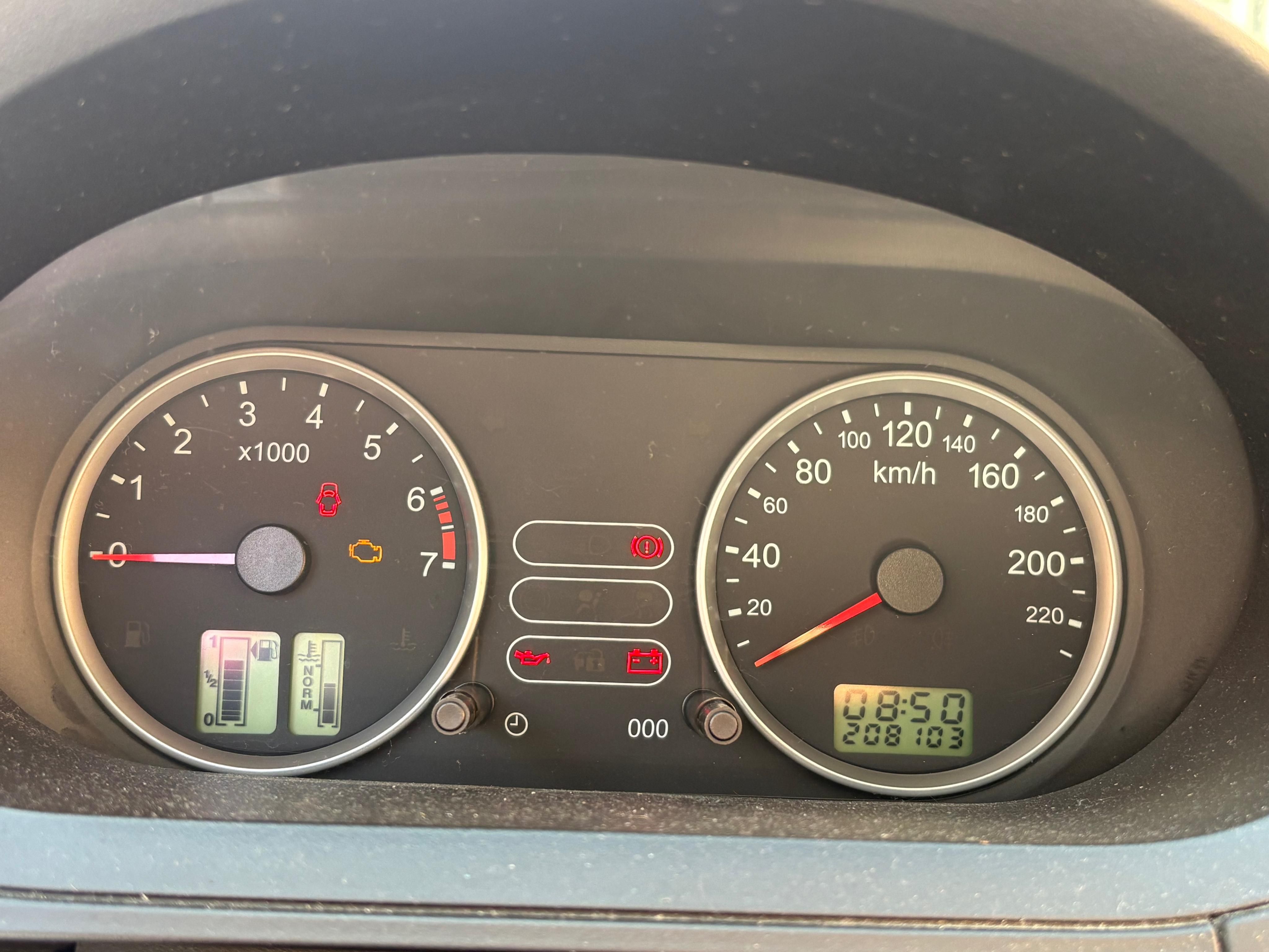 Ford Fiesta, Fiesta 1.4 benzin servisovano - fotka 6