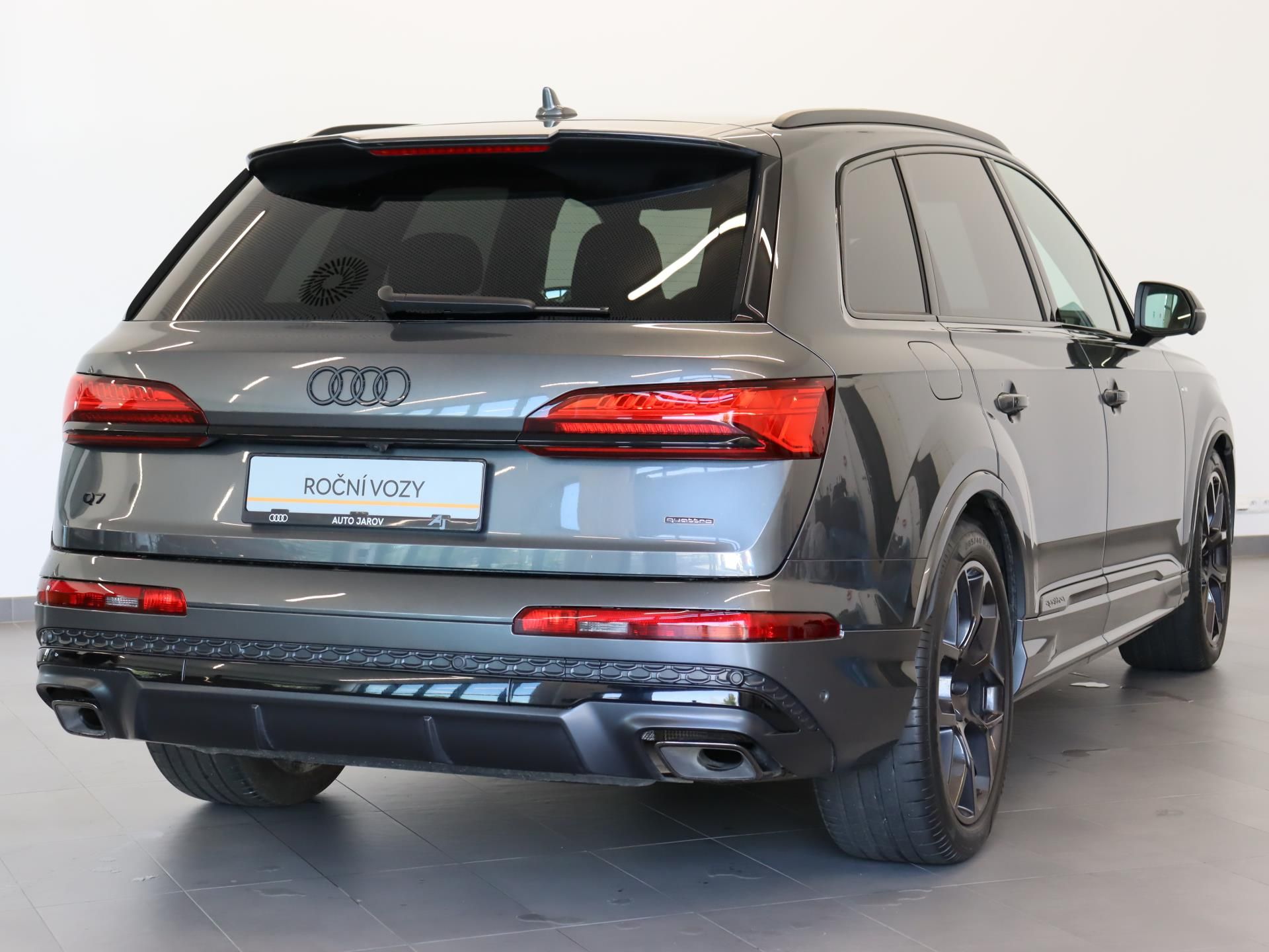 Audi Q7, Sline TDI quattro tiptronic - fotka 2