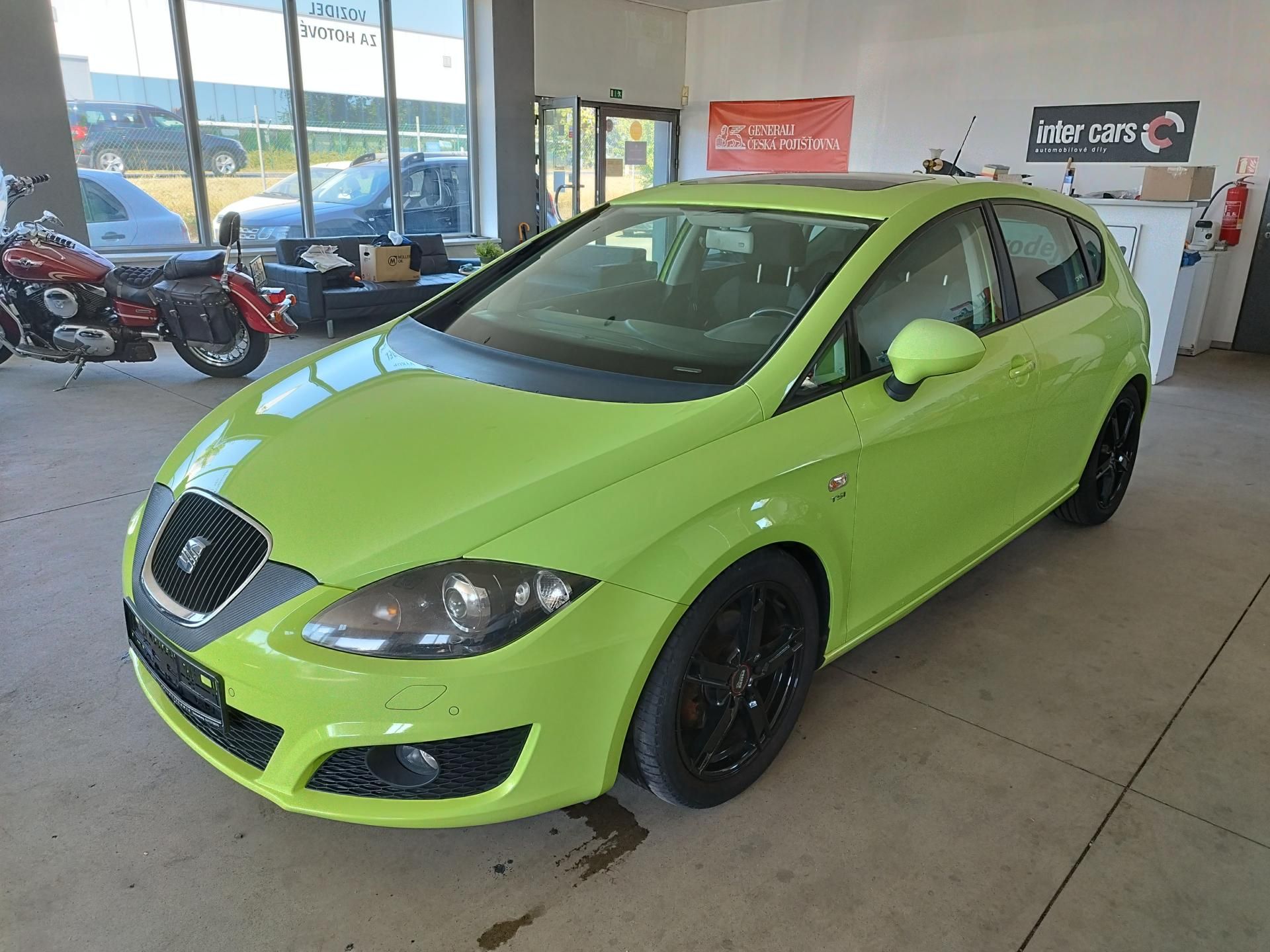 Seat Leon, 1,4TSI,92KW,XEN,ALU,NAVI,SER. - fotka 3