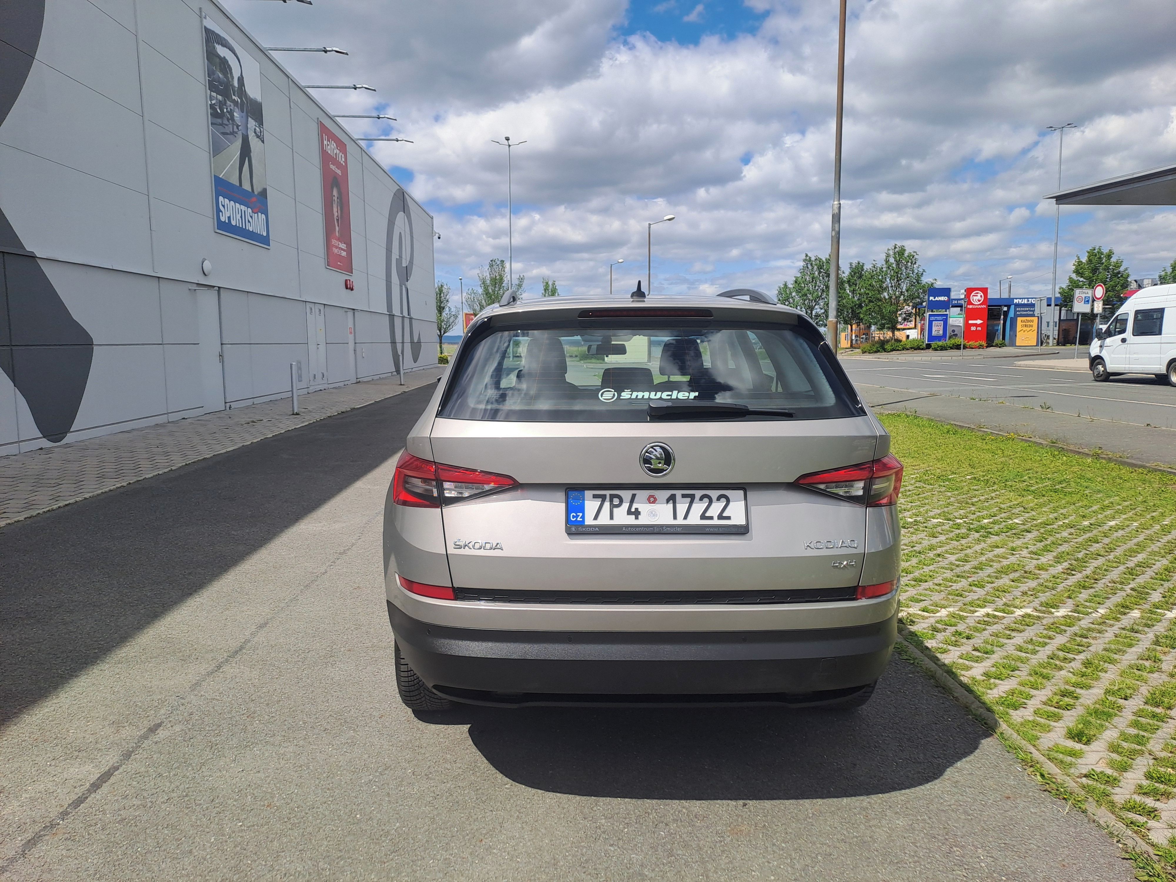 Škoda Kodiaq, 2.0TDI 110KW MANUAL 1.MAJ+KOLA - fotka 6