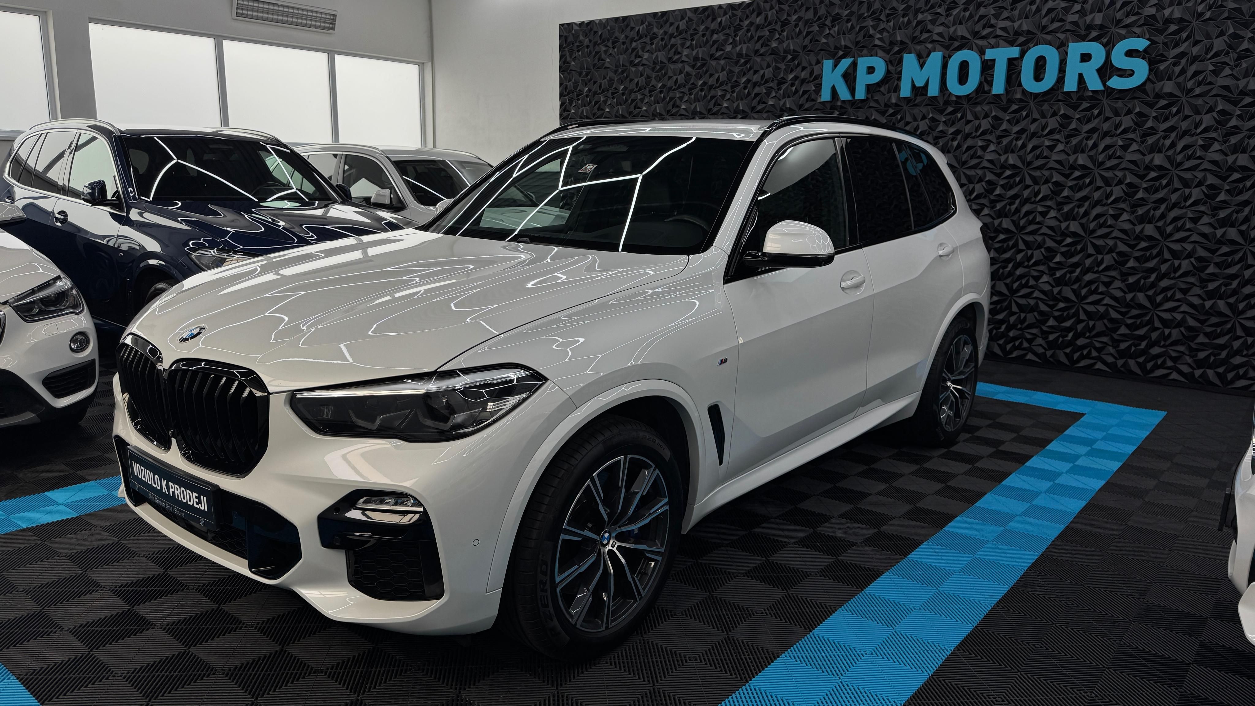 BMW X5, 30d xDrive,Mpaket,ČR,DPH - fotka 4