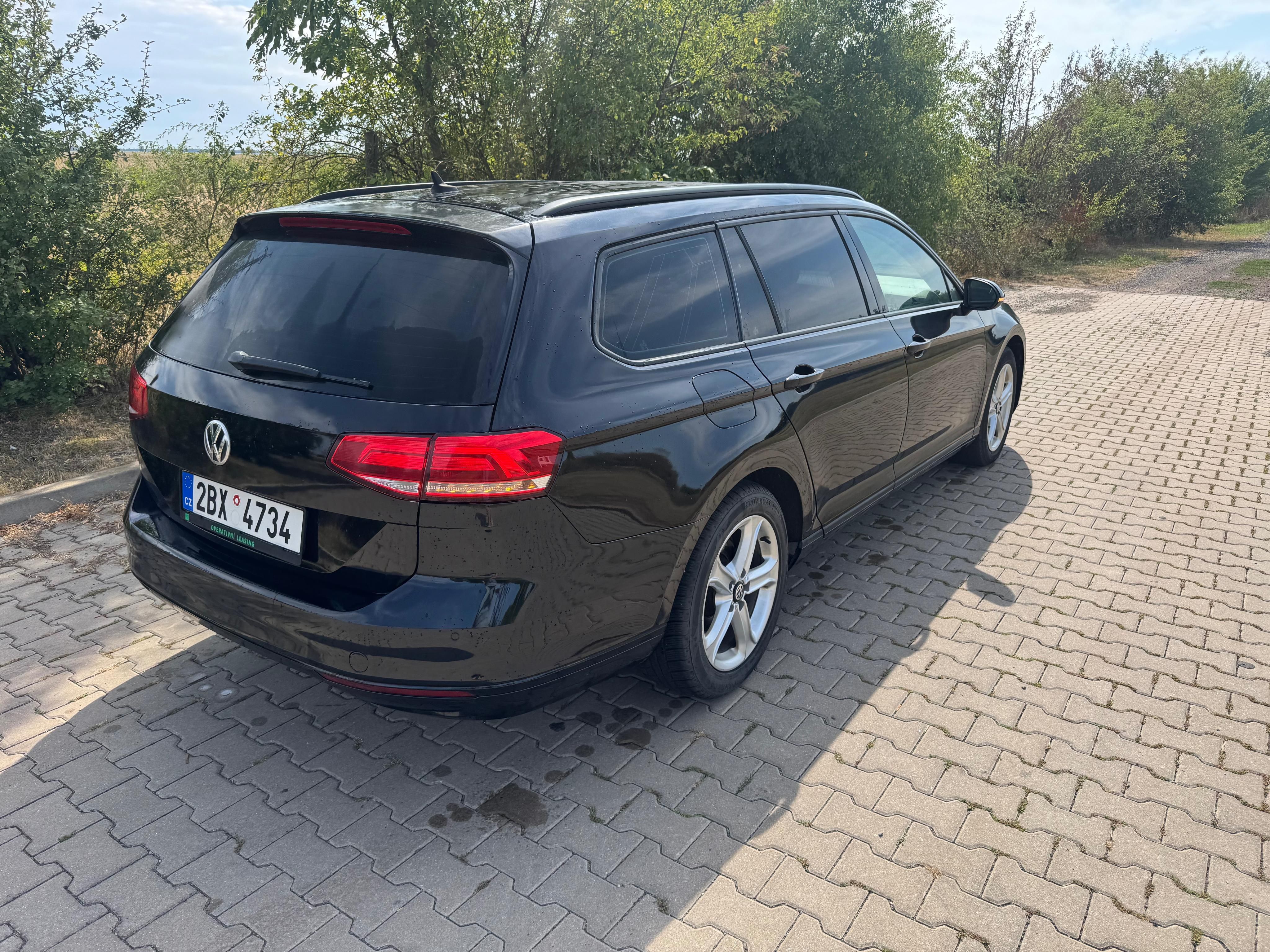 Volkswagen Passat, Volkswagen Passat B8 2017 2.0t - fotka 5