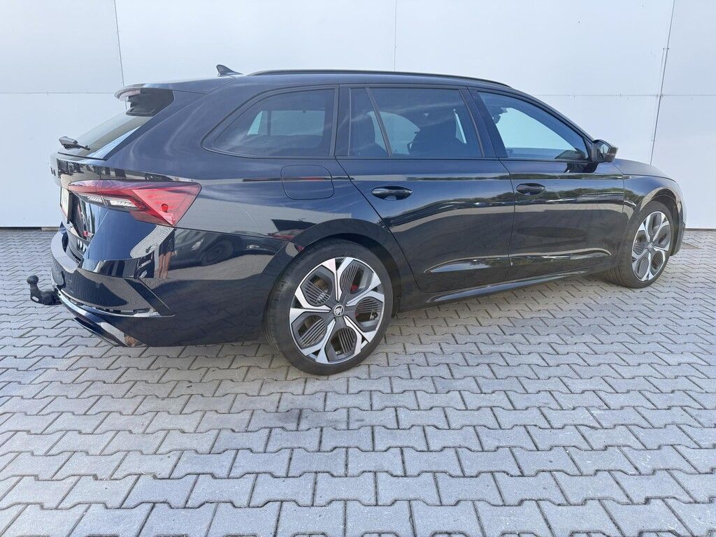 Škoda Octavia, Combi DSG 2,0 TSi 195 kW RS - fotka 2