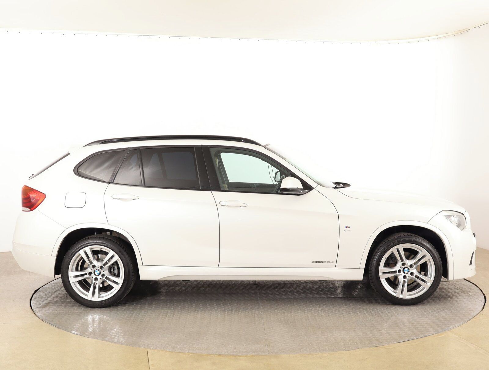 BMW X1, sDrive20d, M Sport, 4X4 - fotka 6