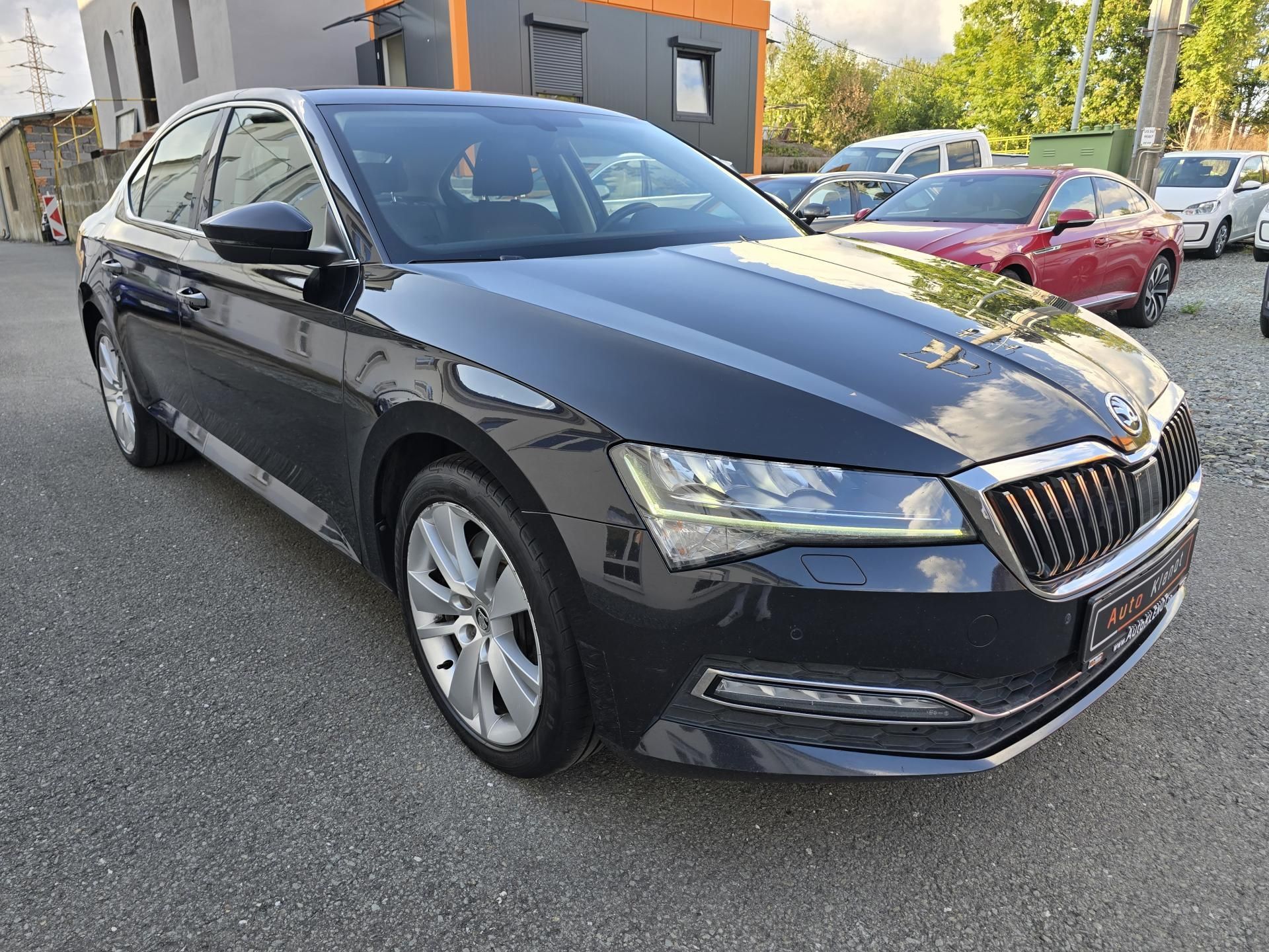 Škoda Superb, 200kW 4x4 DSG STYLE DPH - fotka 2