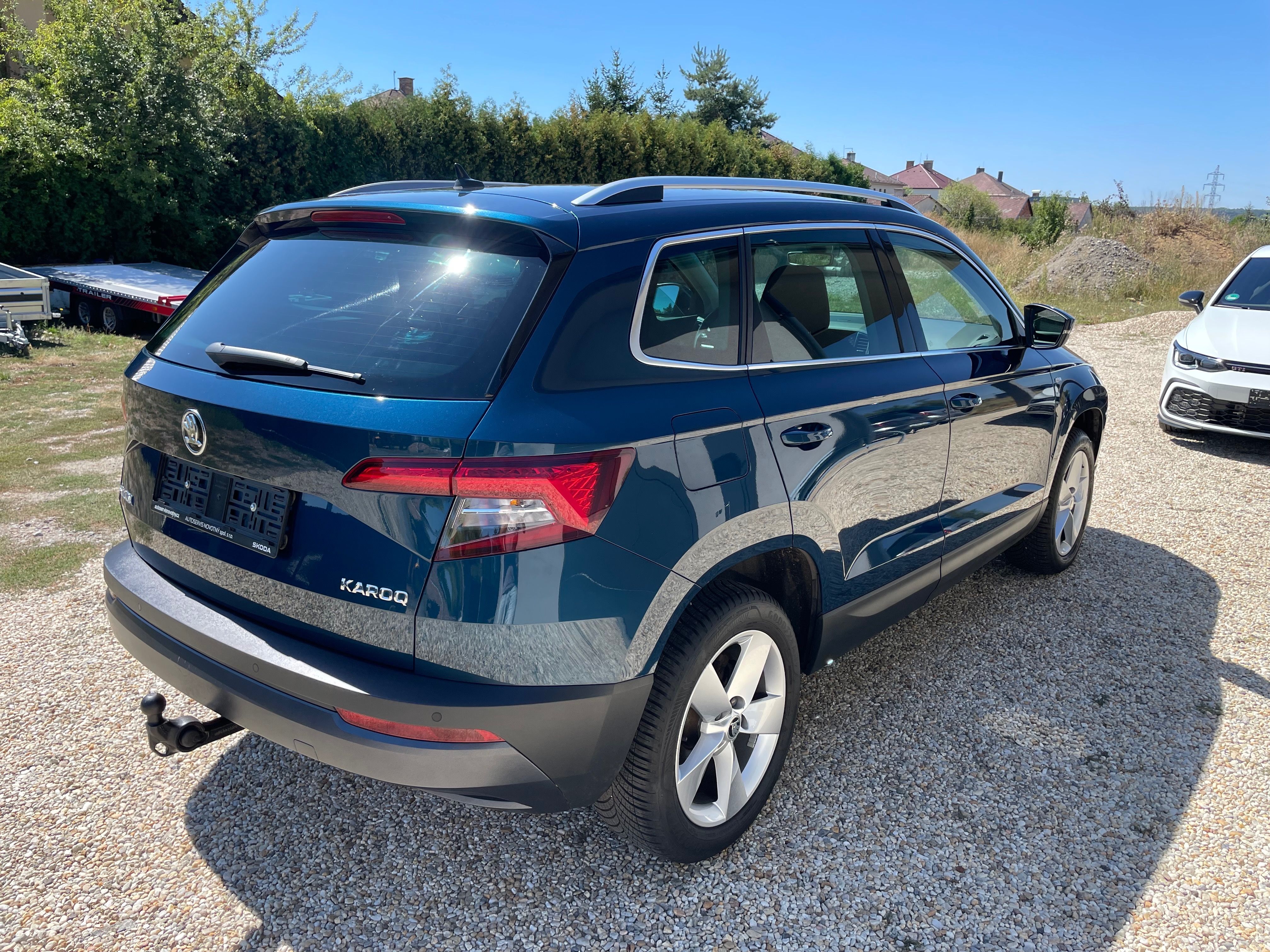 Škoda Karoq, 1,5 150PS SOLEIL TOP STAV - fotka 5
