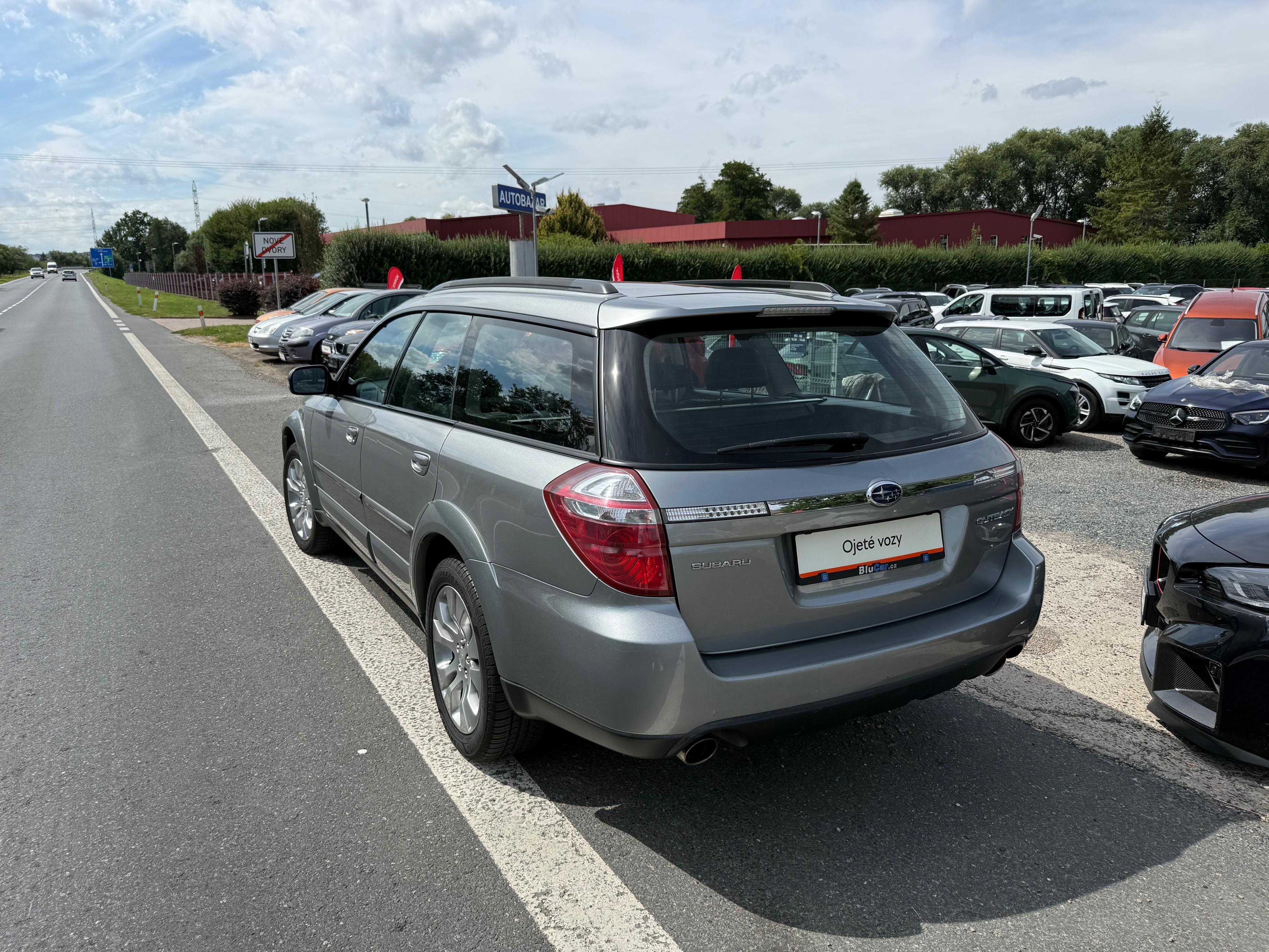 Subaru Outback, 3.0R AT AWD SI-DRIVE - fotka 3