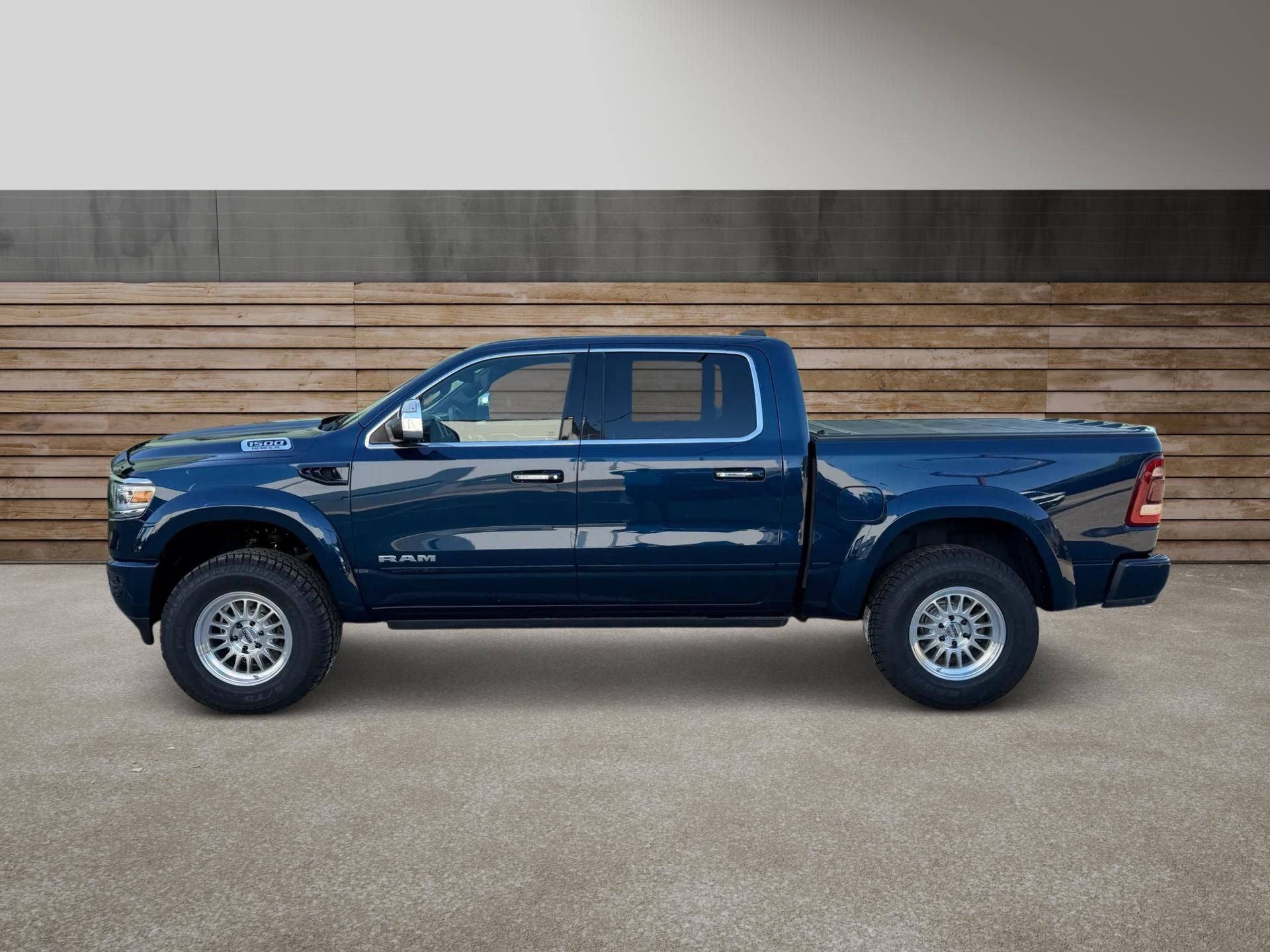Dodge Ram, +LIMITED+ROUGH COUNTRY+KMC+ - fotka 6