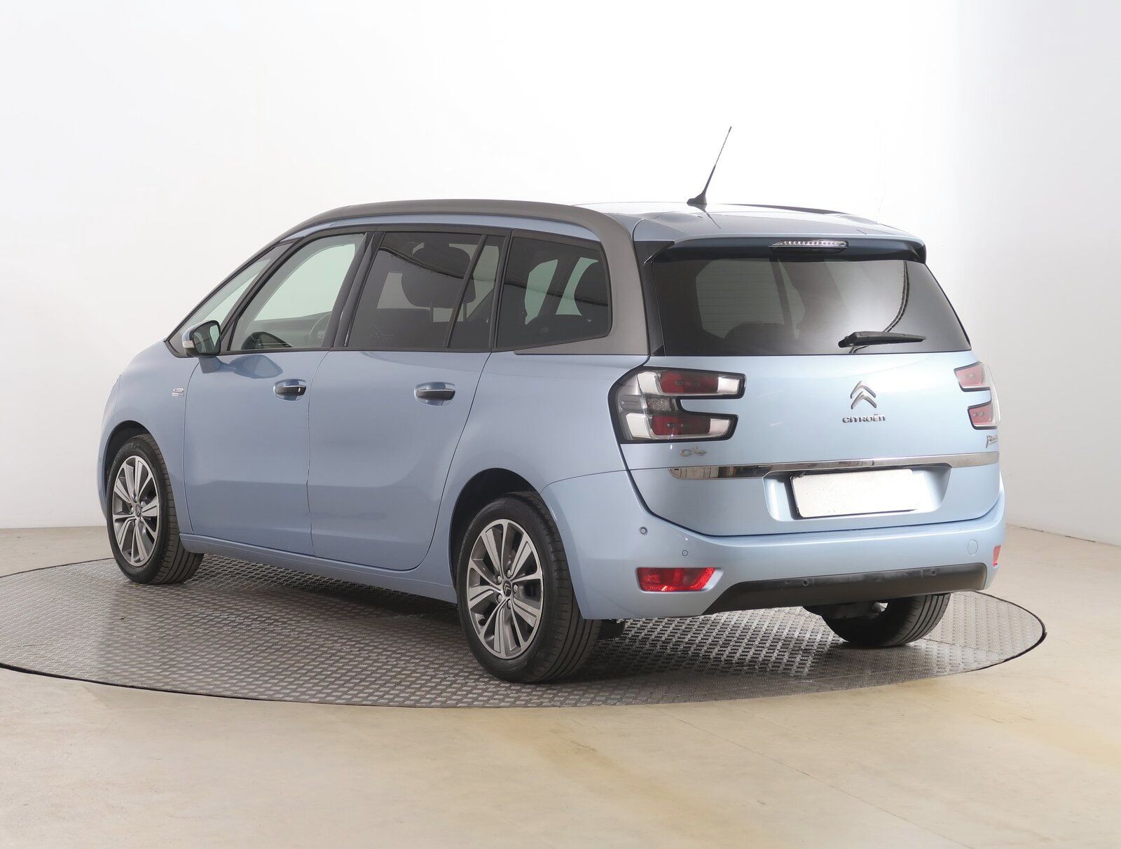Citroën Grand C4 Picasso, 1.6 HDi, Automat, 7 míst - fotka 4