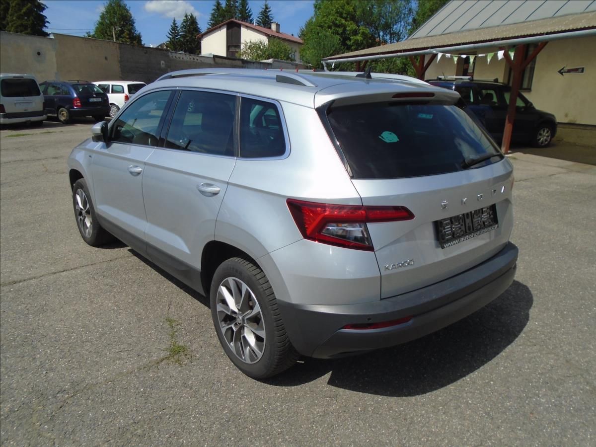 Škoda Karoq, 1,0 - fotka 6
