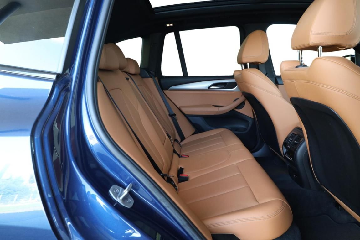 BMW X3, xDrive20i - fotka 6