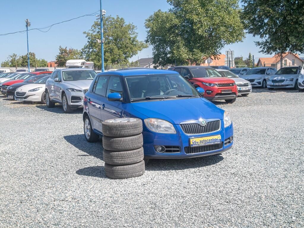 Škoda Fabia, 1.2HTP 51KW – 2x KOLA - fotka 3