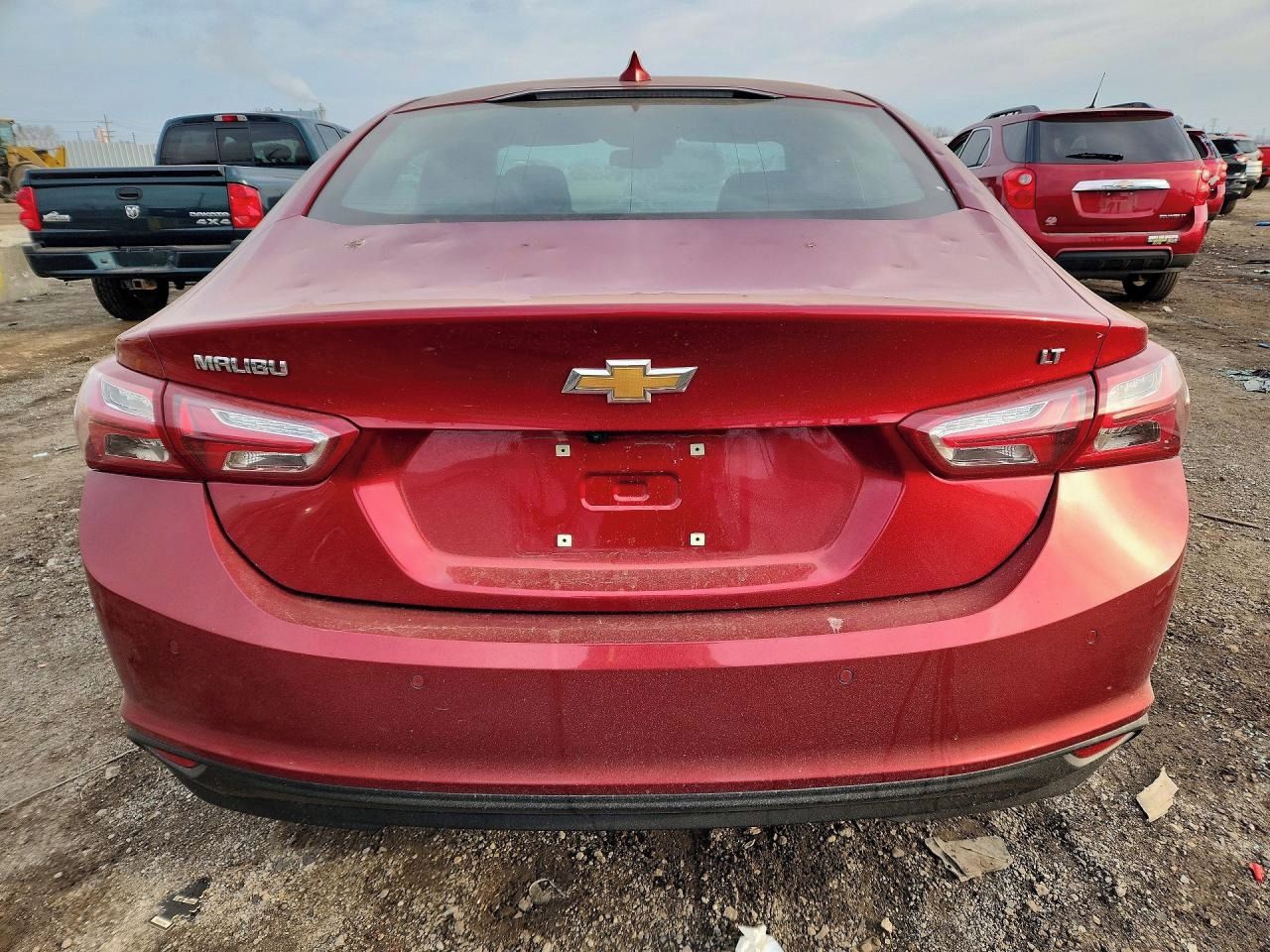 Chevrolet Malibu, Auto na cestě - fotka 6
