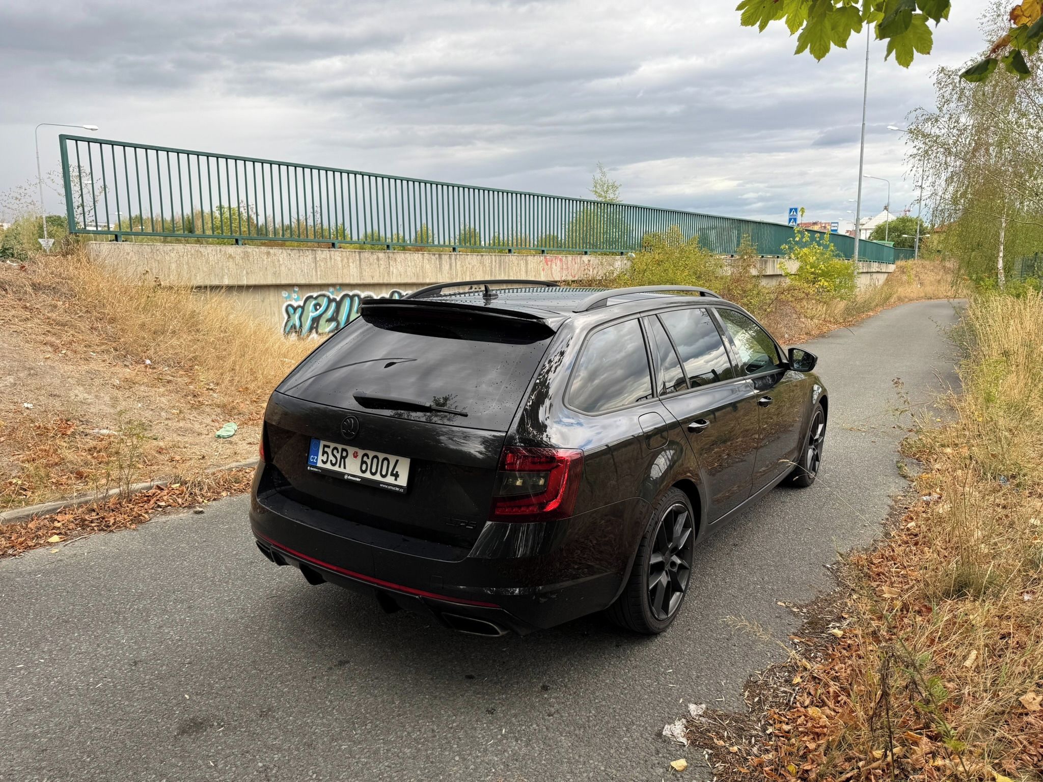 Škoda Octavia, RS3 Facelift - fotka 3