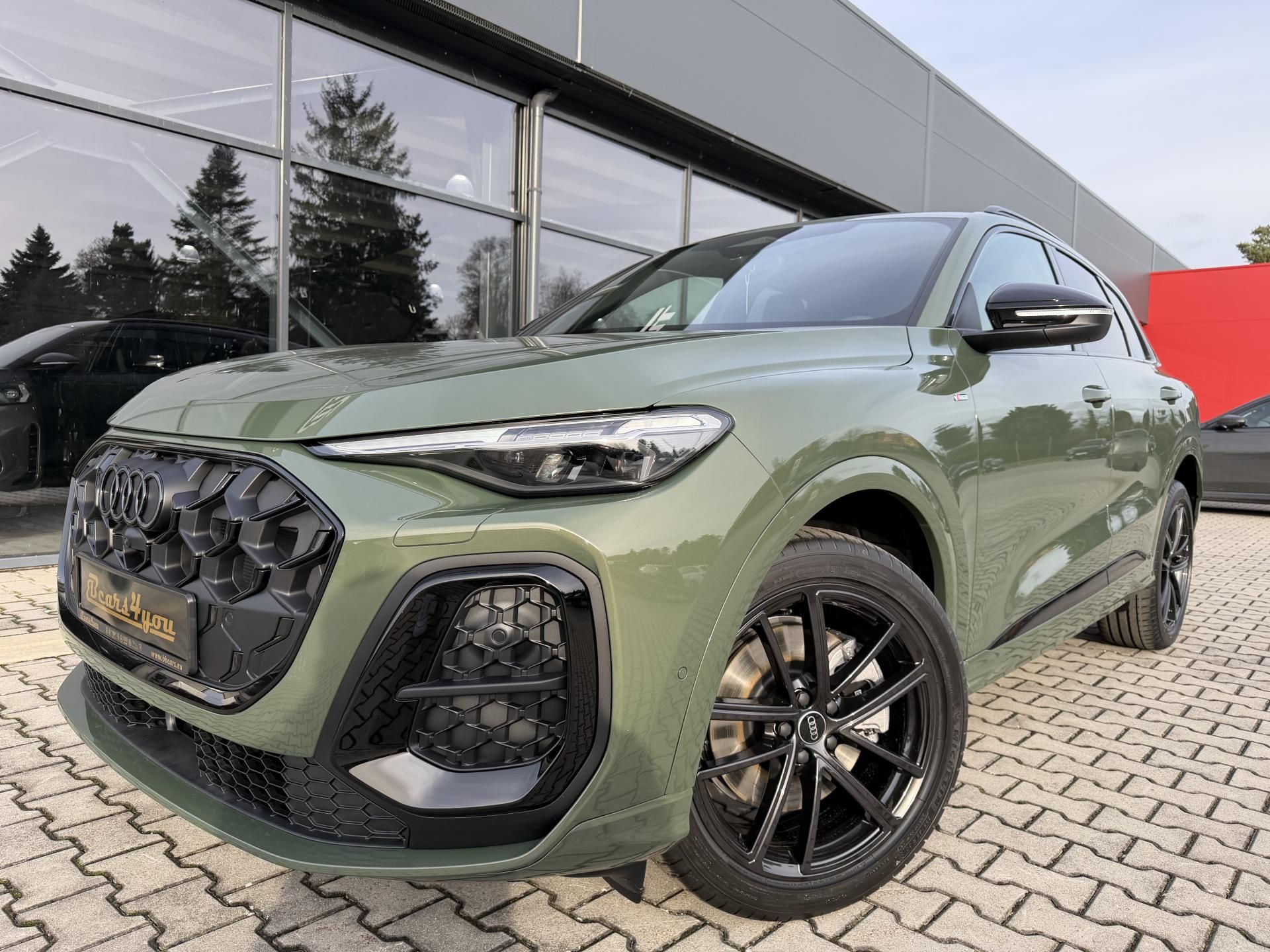 Audi Q5, TDI 150kW 4X4 S-LINE R20 3D!!!