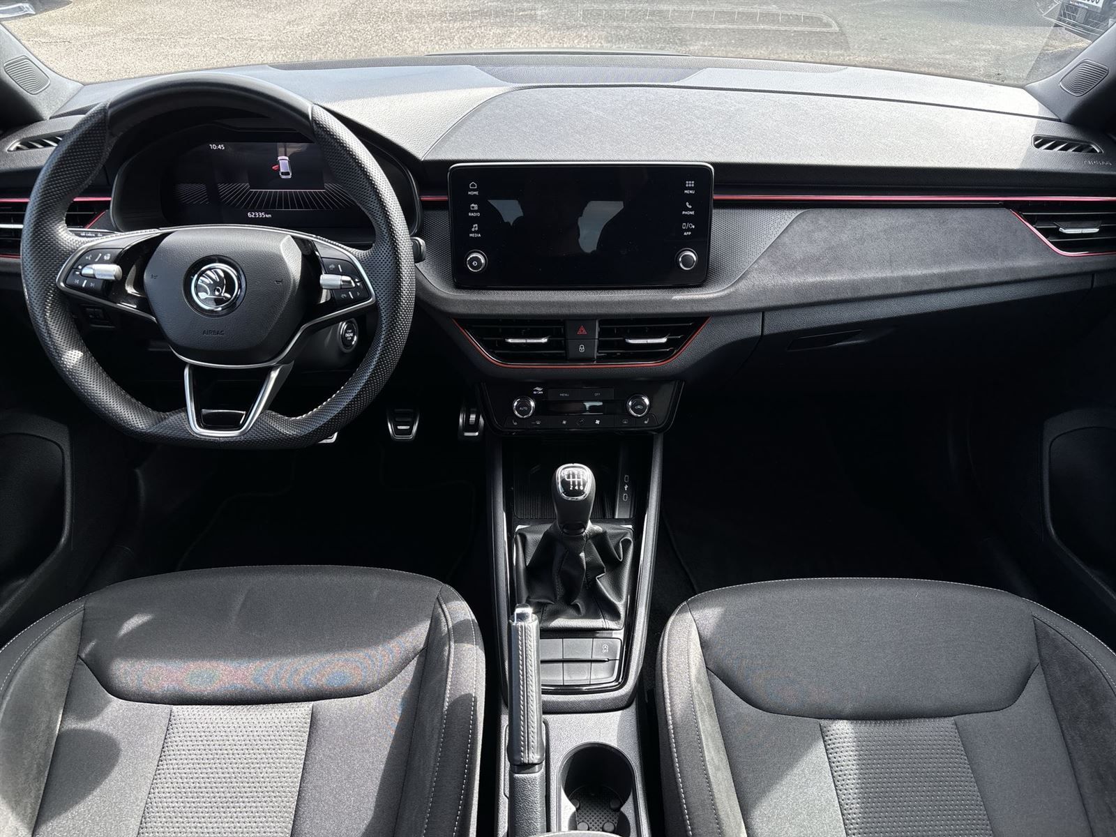 Škoda Scala, 1.0 TSI Drive - fotka 5