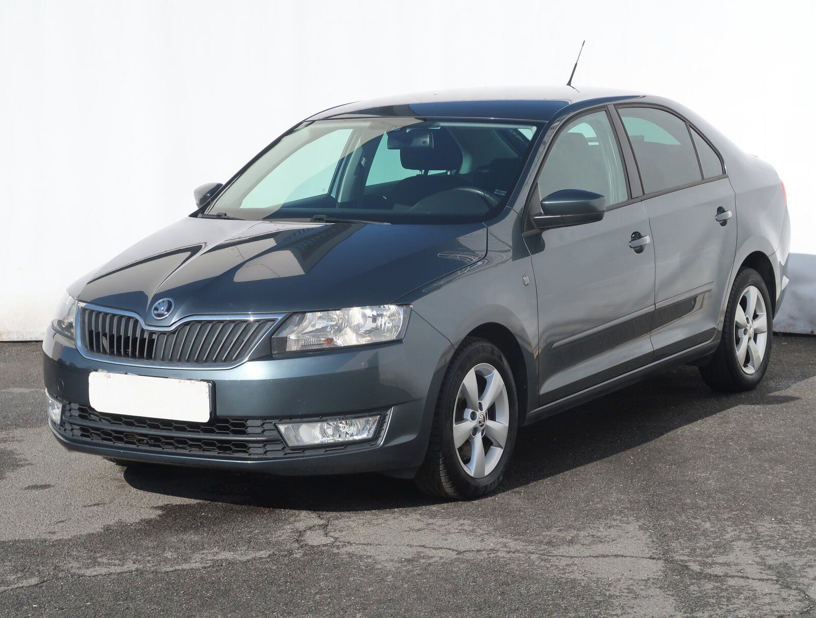 Škoda Rapid, 1.4 TSI, Automat, Serv.kniha - fotka 2