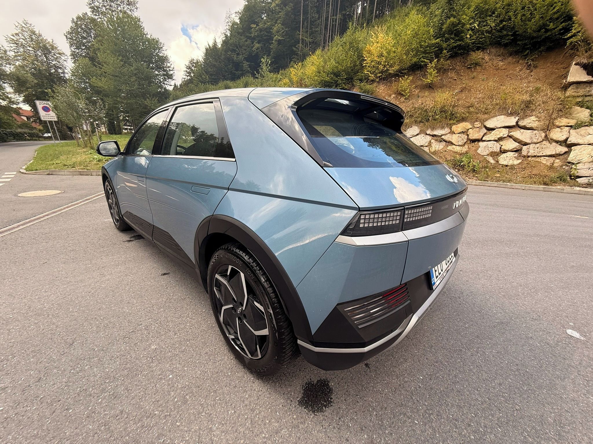 Hyundai Ioniq 5, DYNAMIQ MY23 77kWh,TČ,SoH 100% - fotka 5
