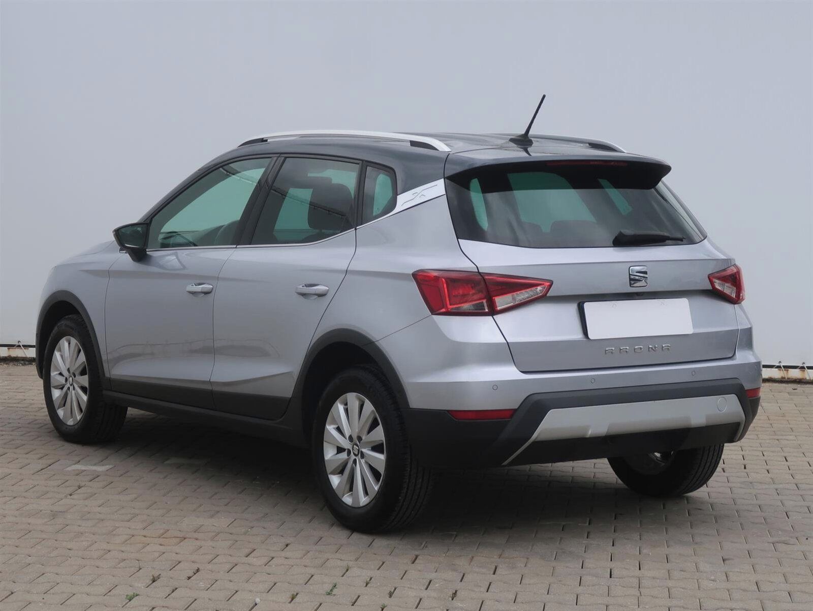 Seat Arona, 1.6 TDI, Automat - fotka 4