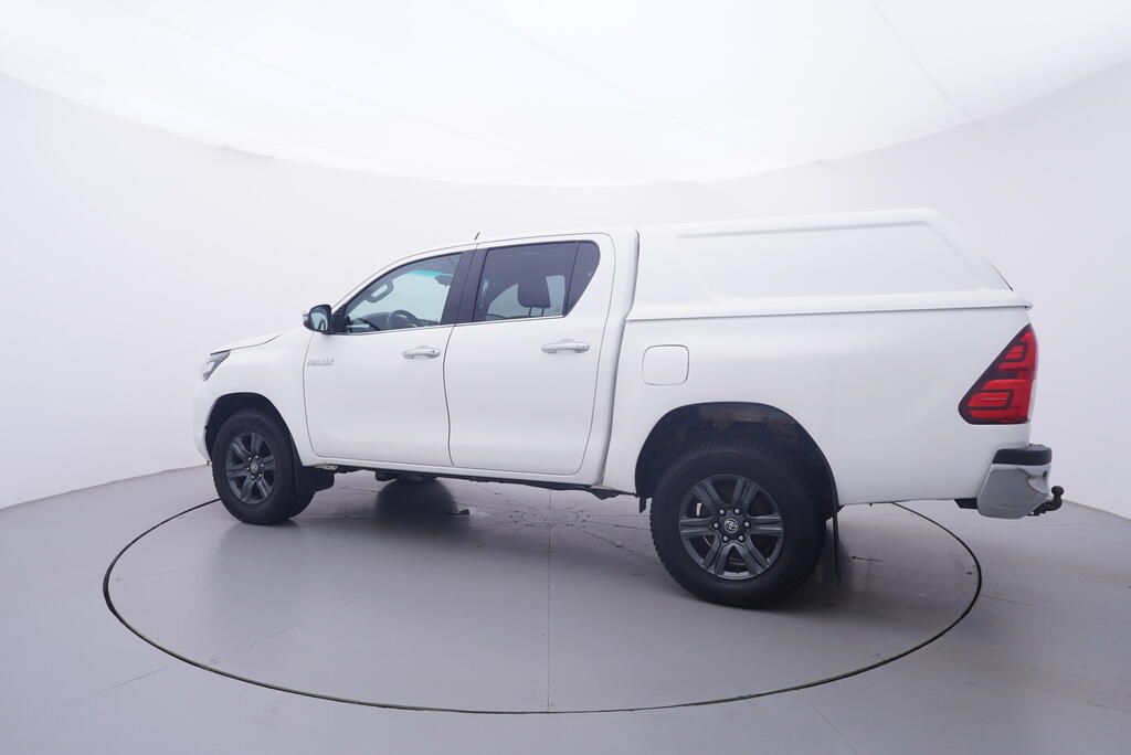 Toyota Hilux, Active 2.4 D-4D 110 kW - fotka 3