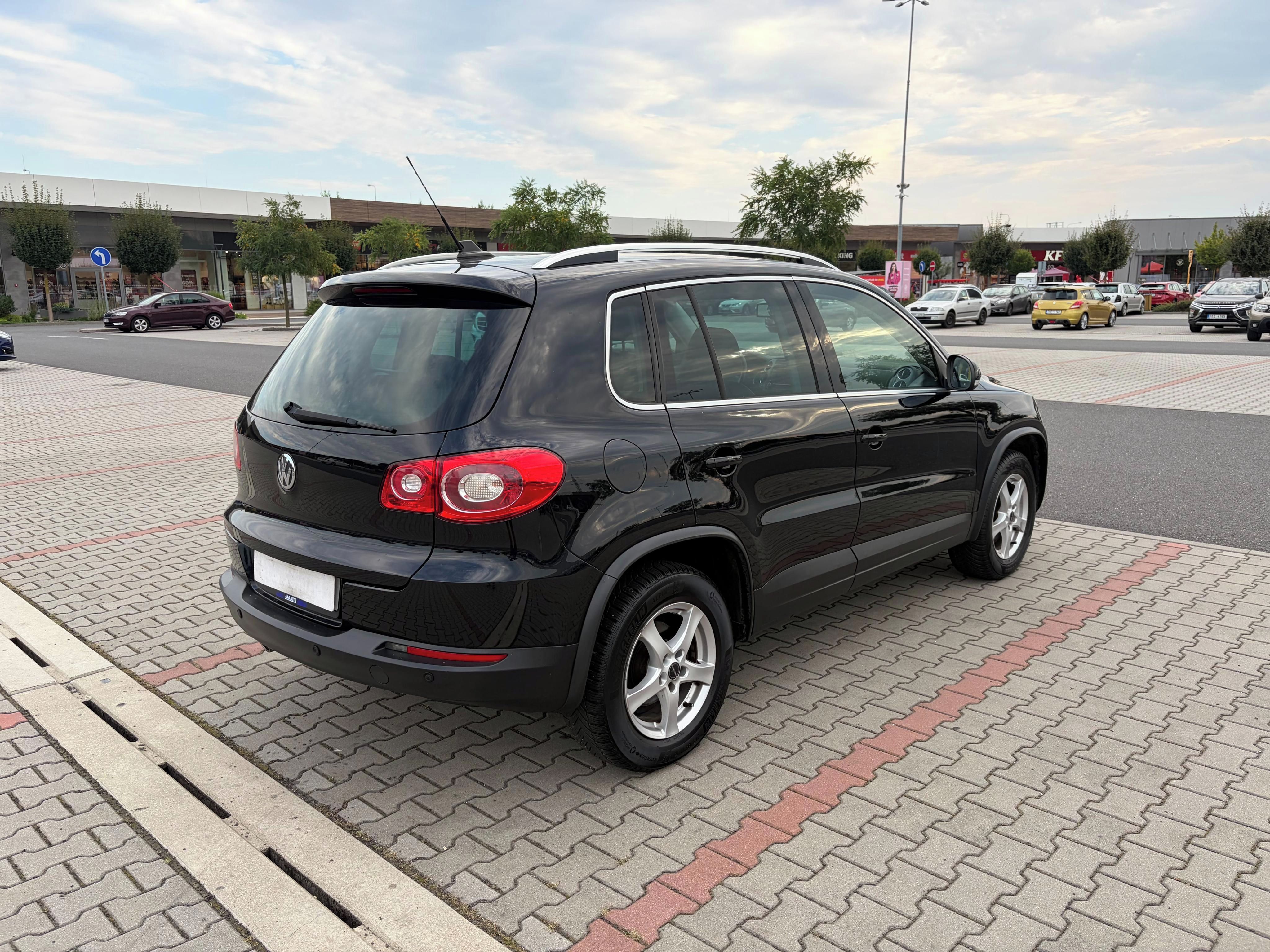 Volkswagen Tiguan, Sport 2.0 TDi 125kw 4x4 NAVI - fotka 3