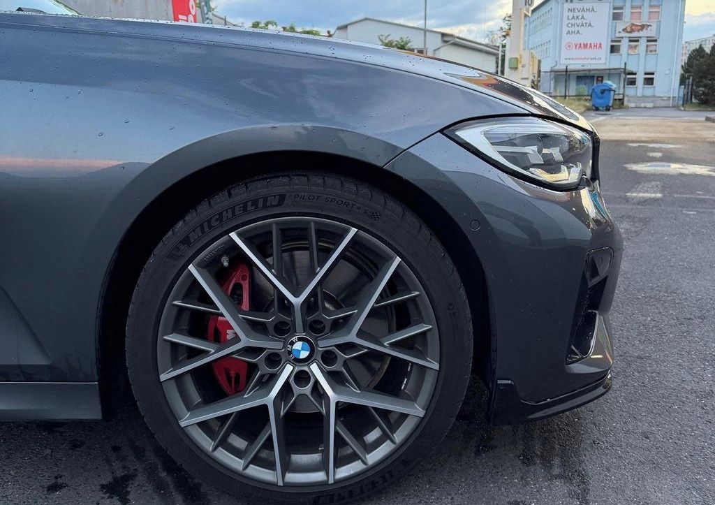 BMW Řada 3, M340i xDrive - fotka 4