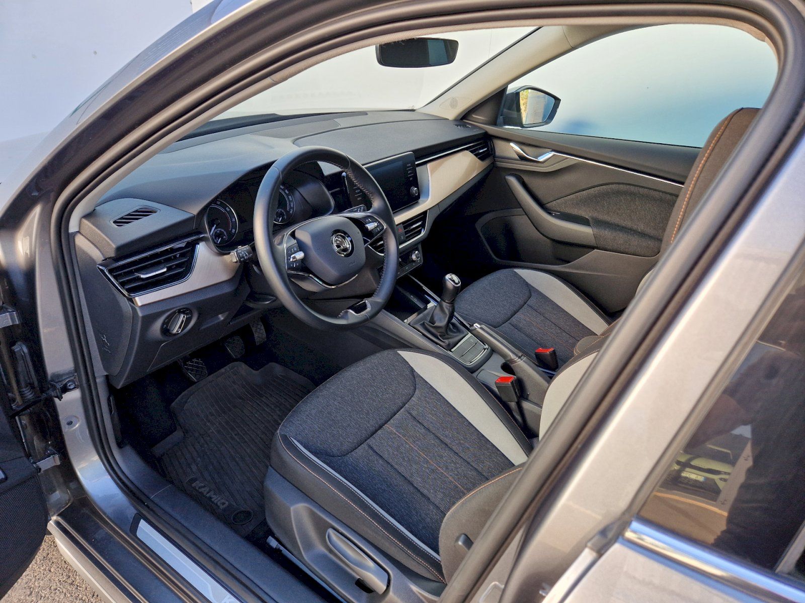 Škoda Kamiq, 1.0TSI 81kW Style Plus - fotka 6