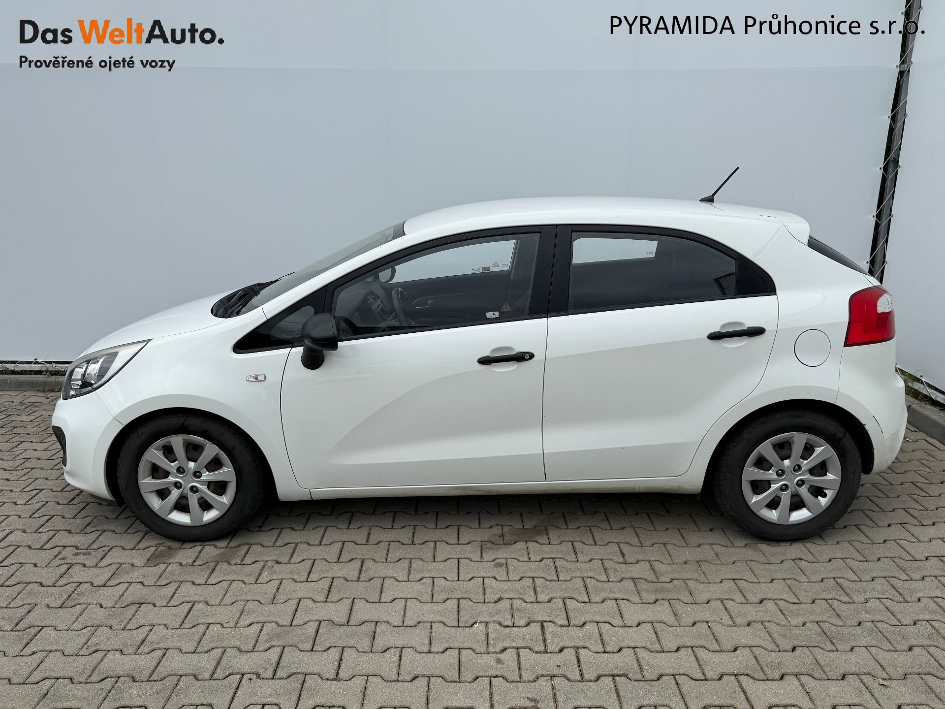 Kia Rio, 1.25 CVVT 63 kW Active - fotka 3