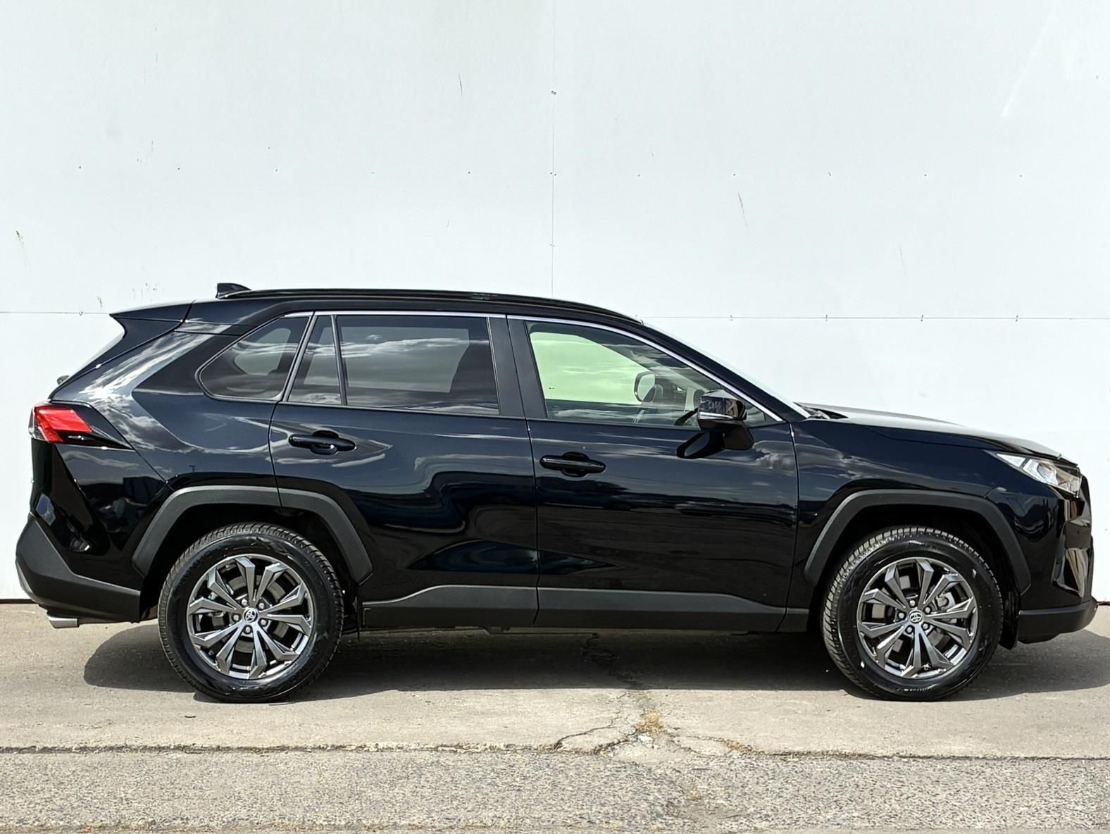 Toyota Rav4, 2.5 HSD e-CVT AWD Comfort Styl - fotka 3