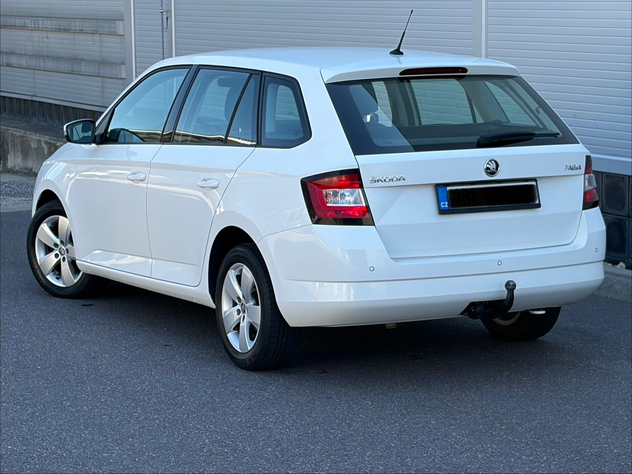 Škoda Fabia, STYLE 1.4TDi 77kW ČR,1.M, - fotka 4