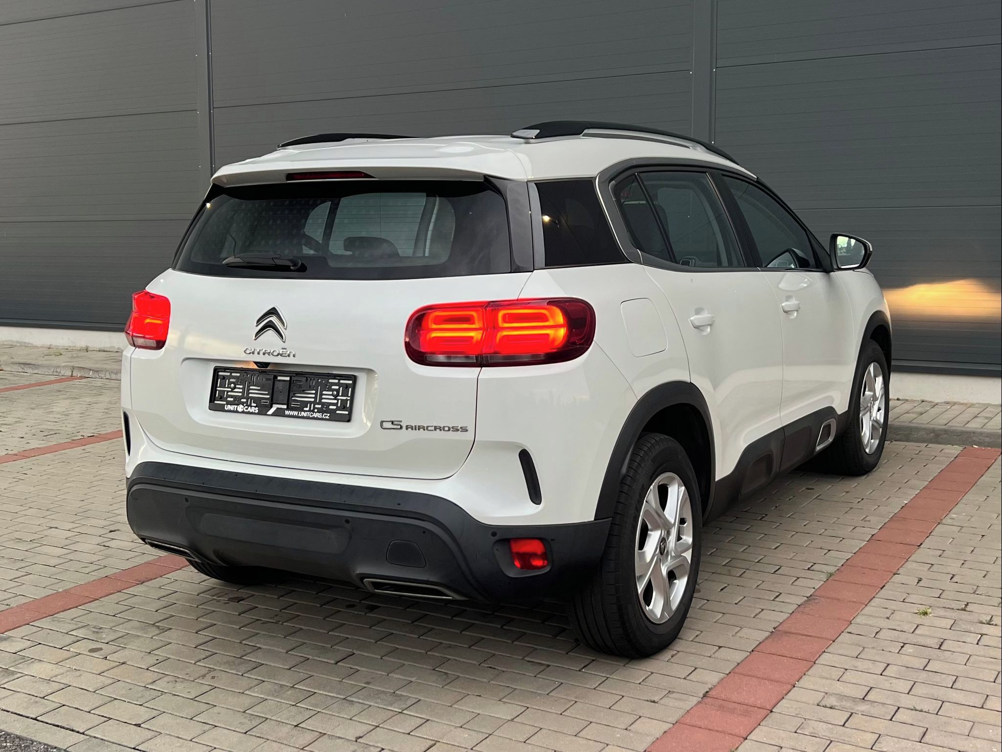 Citroën C5 Aircross, 1.2 PureTech 96kW SHINE - fotka 4