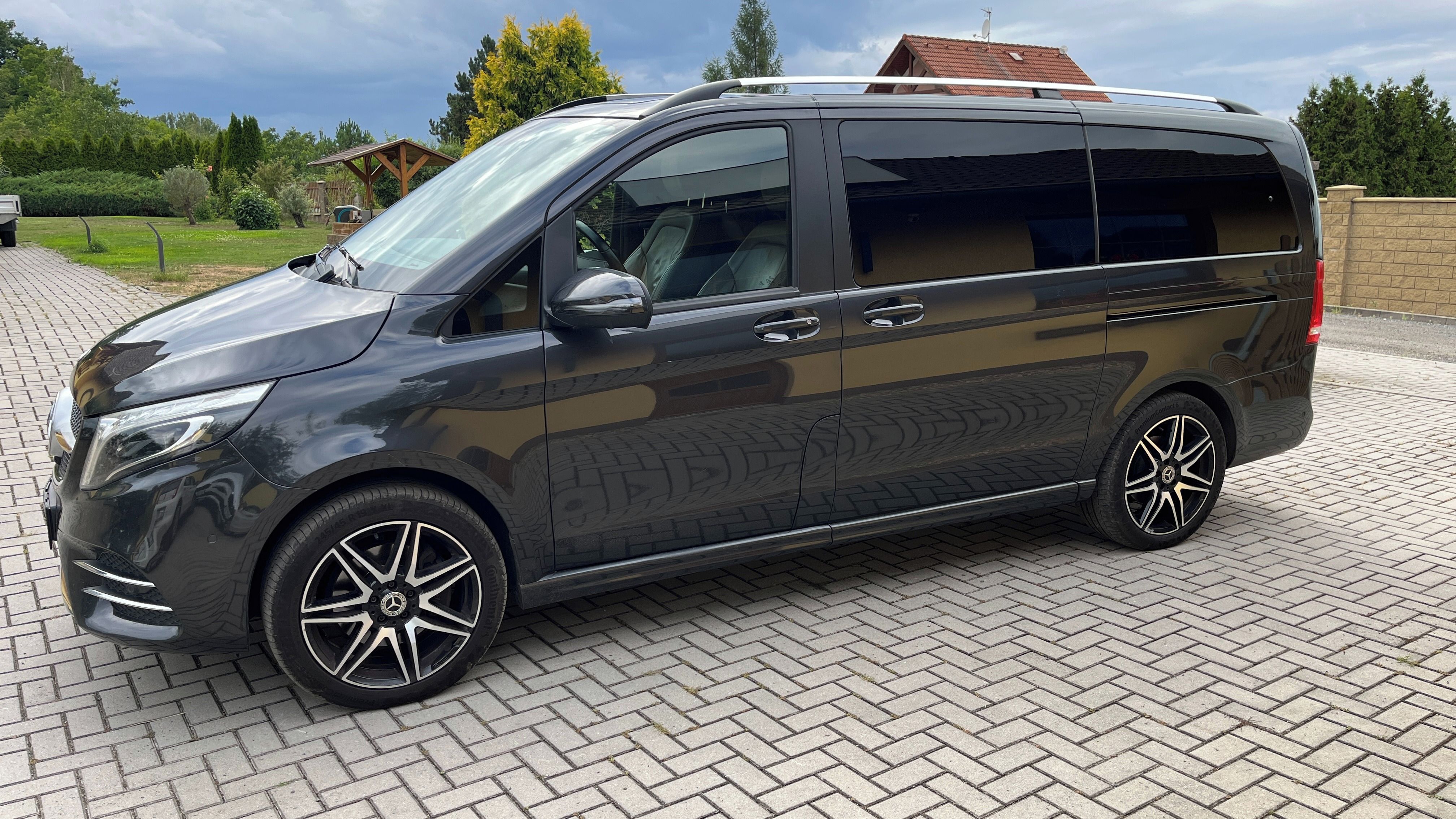 Mercedes-Benz Třídy V, Třída V 300 d 4M AVANTGARDE