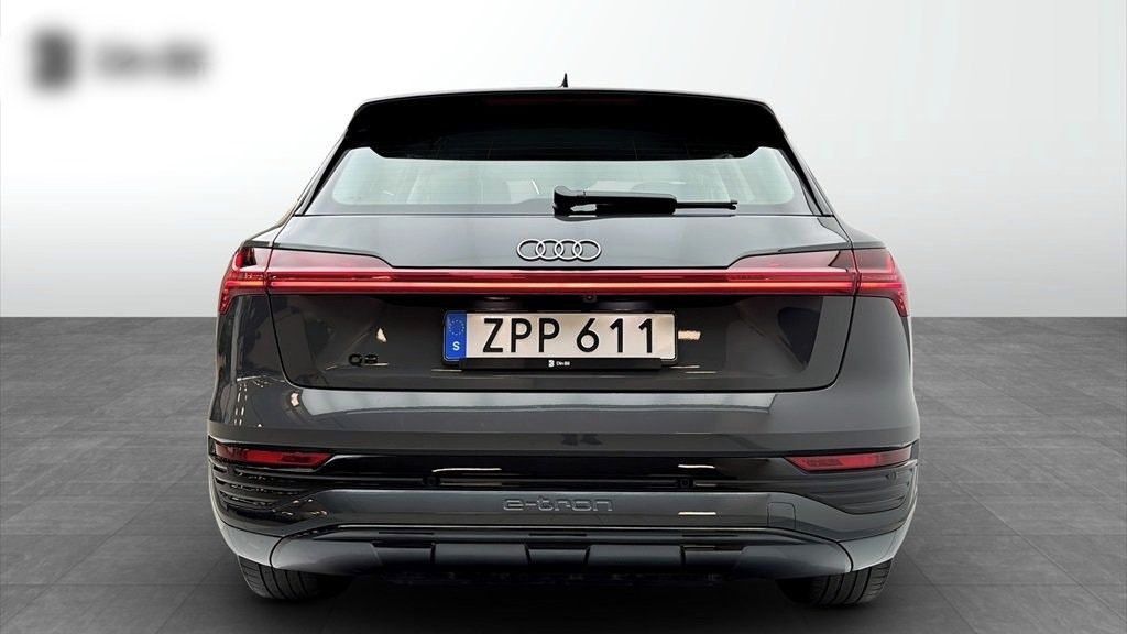 Audi Q8 e-tron, 50 - 95 kWh Kůže Kamera DPH - fotka 4