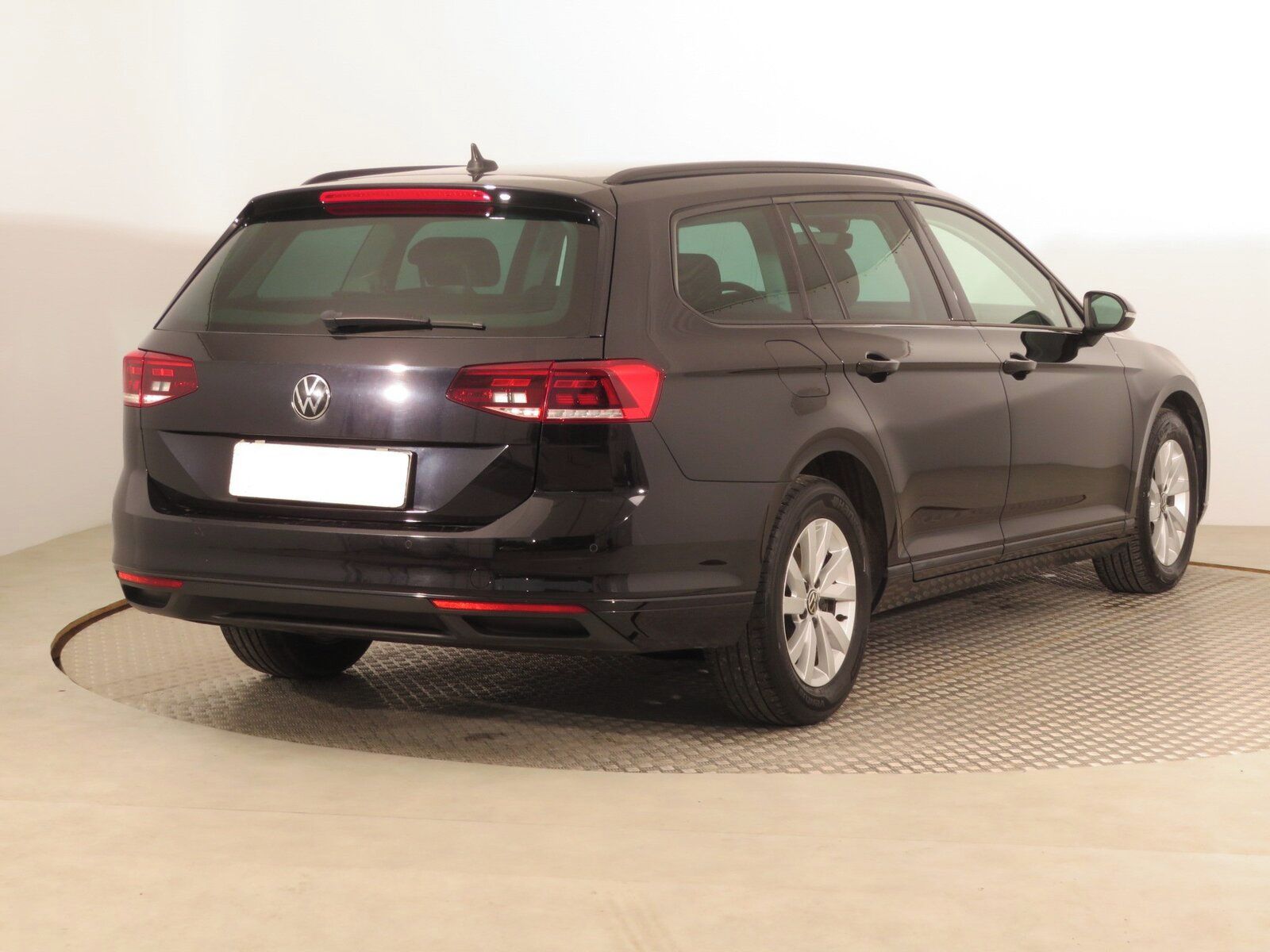 Volkswagen Passat, 2.0 TDI, Comfortline, Automat - fotka 5