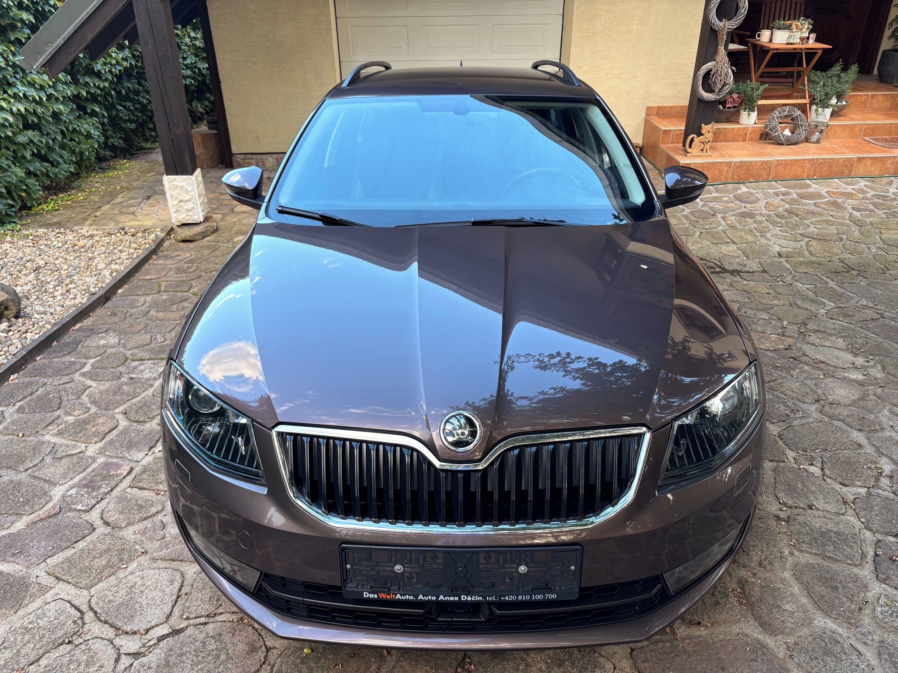 Škoda Octavia, 1,4 TSI 110kW - JOY - Xenony - fotka 2