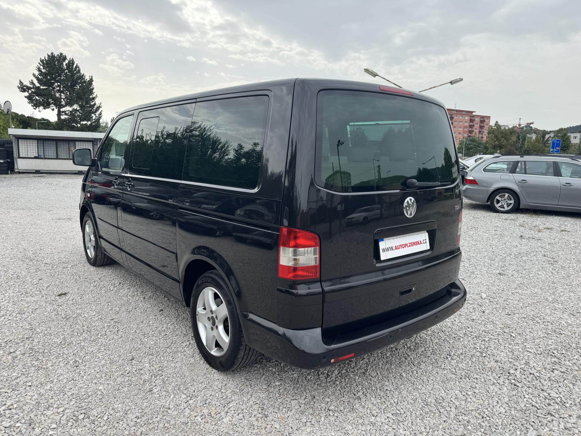 Volkswagen Multivan, 2.5TDi,AUTOMAT,7MÍST - fotka 5