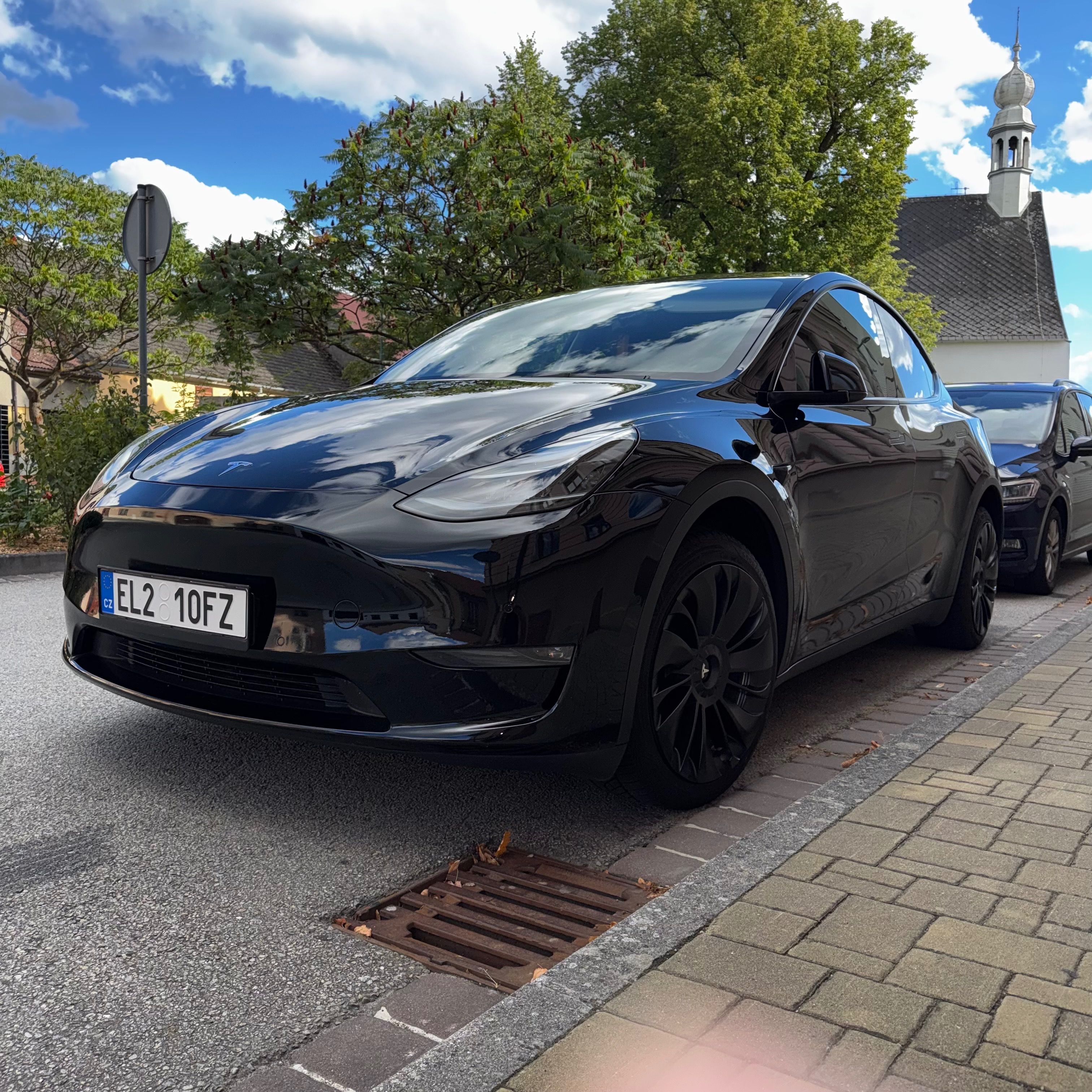 Tesla Model Y, LR, 4x4, 378kW, SOH 90,2%,DPH