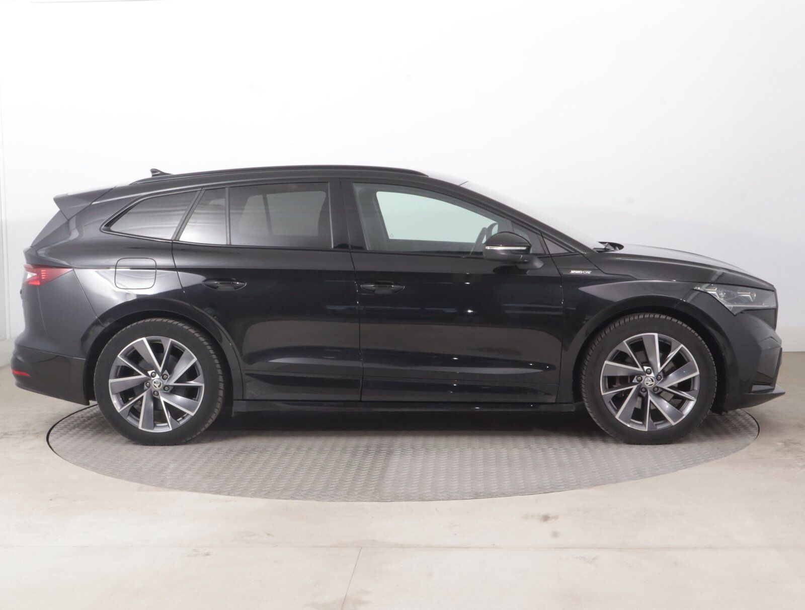 Škoda Enyaq iV, iV 60 (62 kWh), Sportline - fotka 6