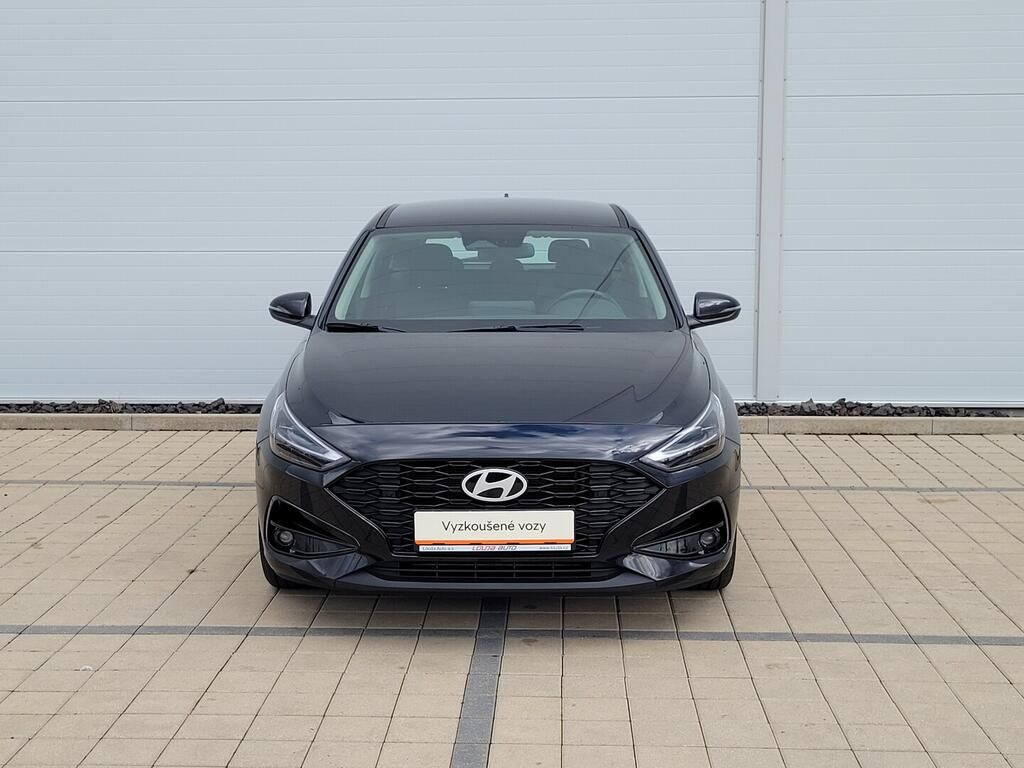 Hyundai i30, Comfort 1.0 GDI 73 kW - fotka 2