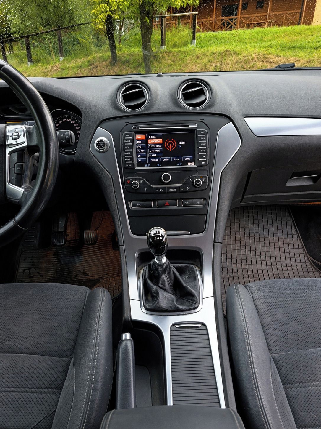 Ford Mondeo, Ford Mondeo Kombi 2.0 TDCi ČR - fotka 6