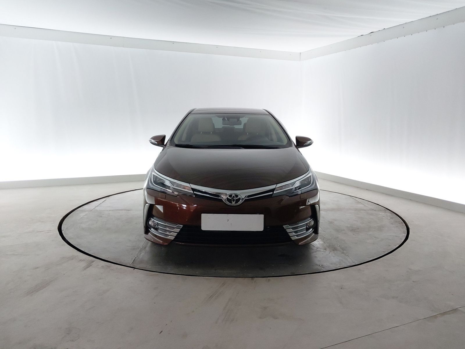 Toyota Corolla, 1.6 Valvematic, ČR,1.maj - fotka 2
