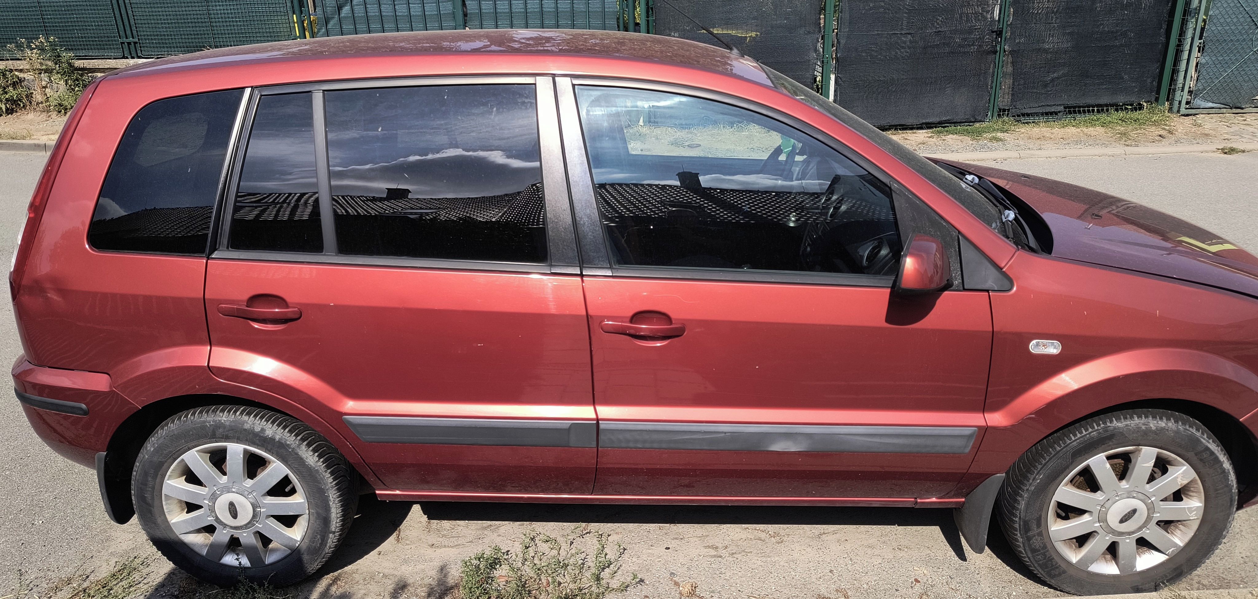 Ford Fusion - fotka 4